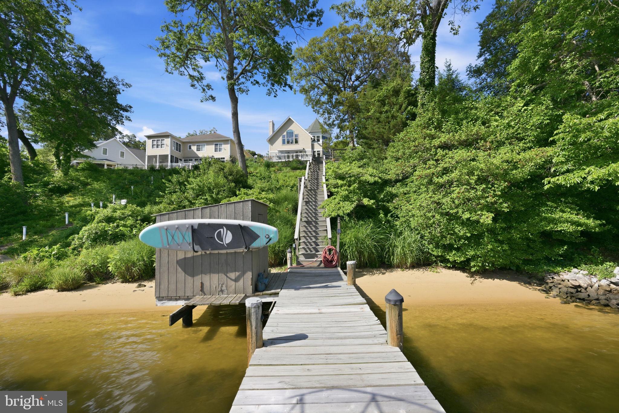 WHITNEYS LANDING - Residential
