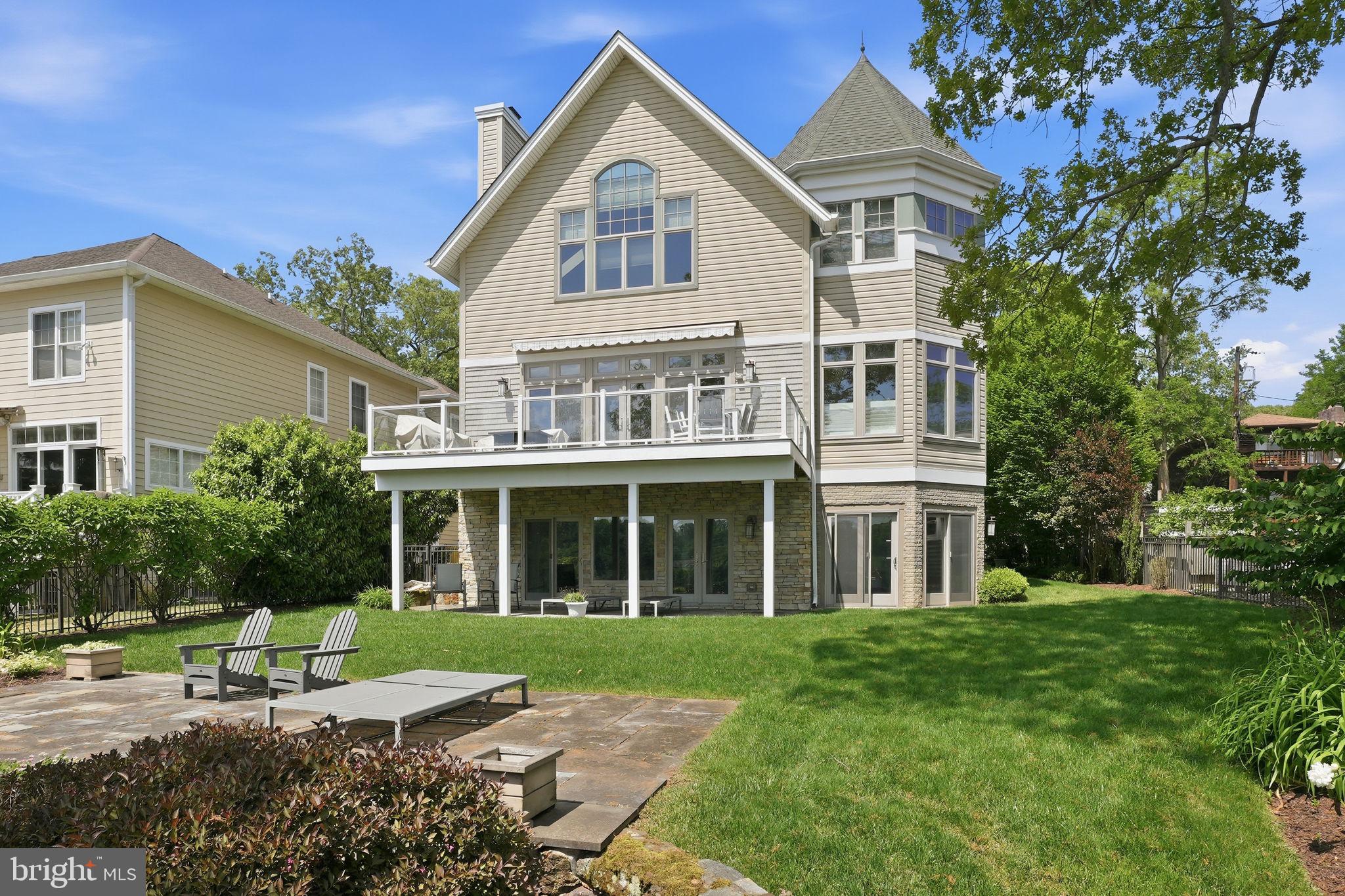 WHITNEYS LANDING - Residential
