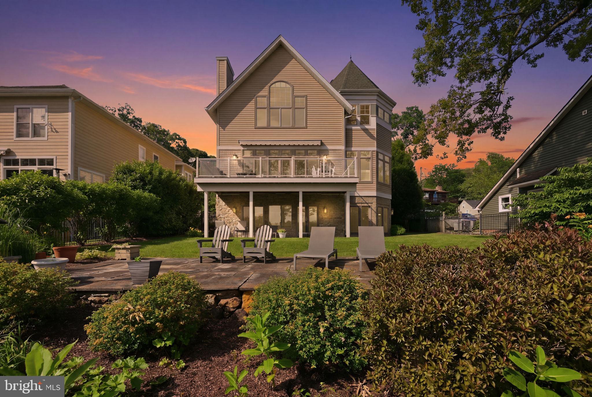 WHITNEYS LANDING - Residential