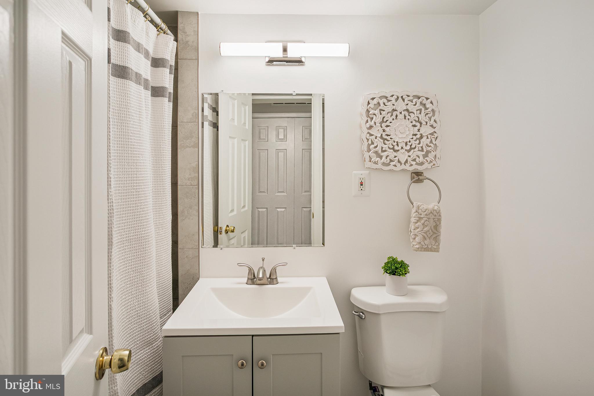 FOXCROFT COLONY - Residential