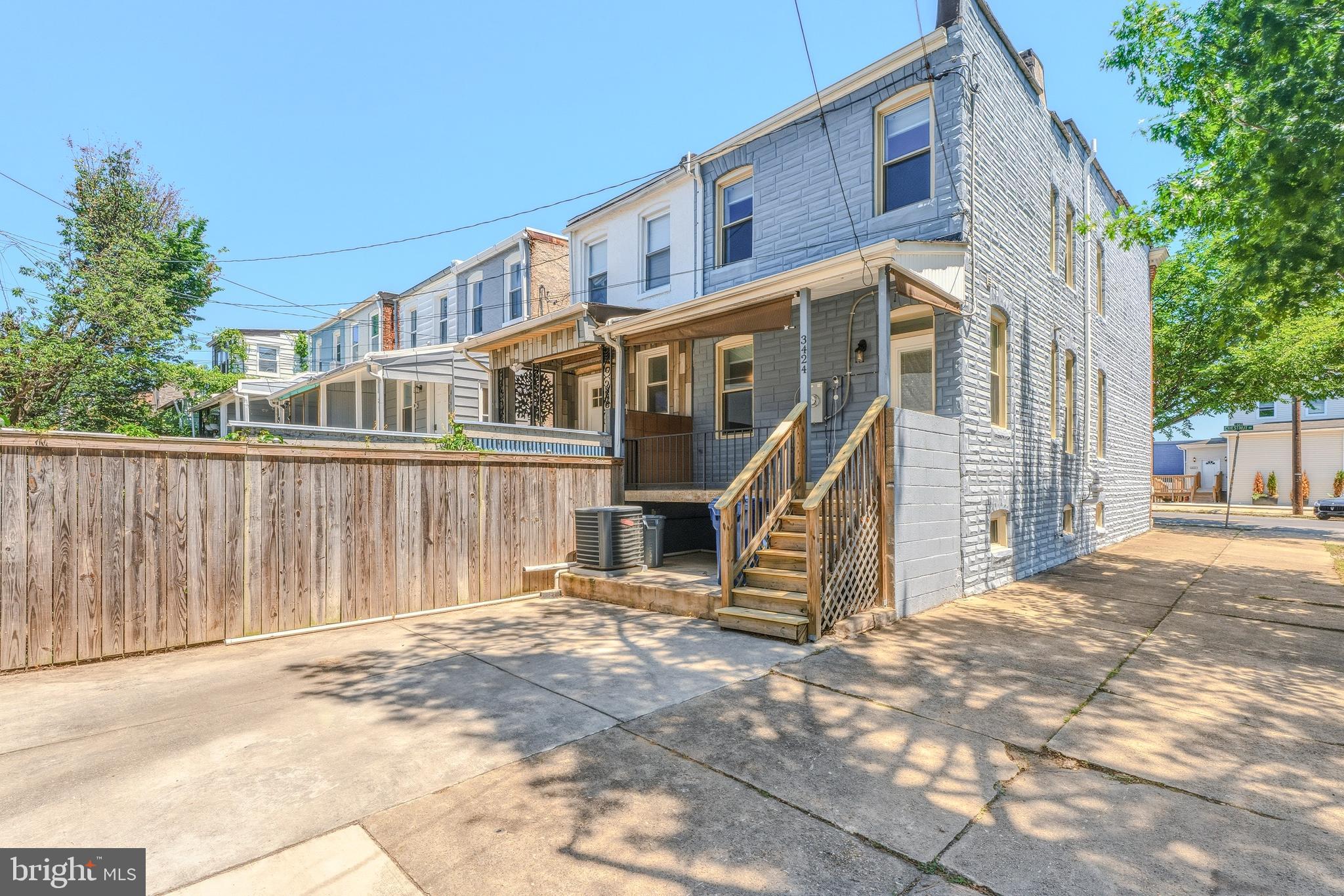 HAMPDEN HISTORIC DISTRICT - Residential