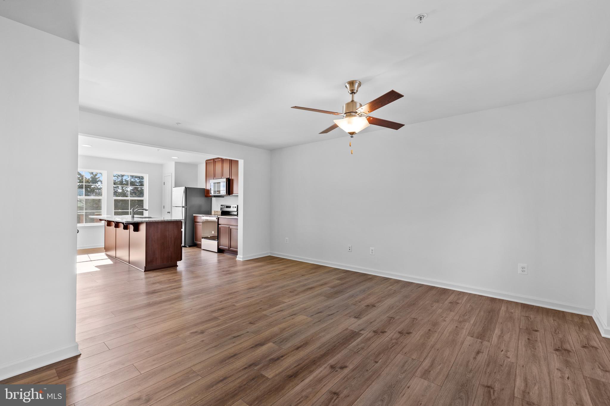 BURHANS VILLAGE - Residential Lease