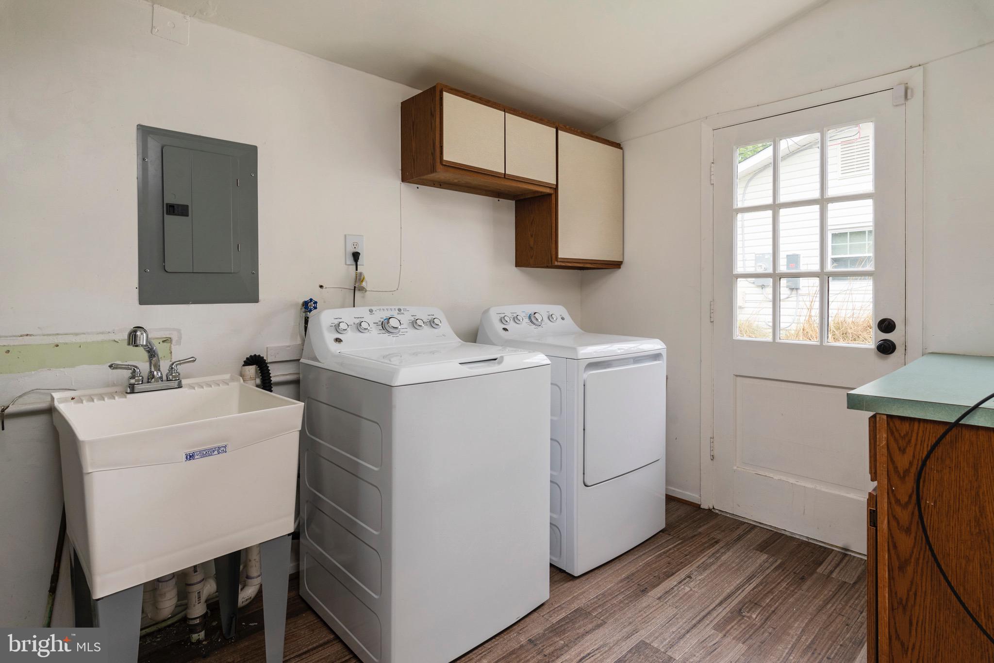ROCKLEDGE AT BELAIR - Residential