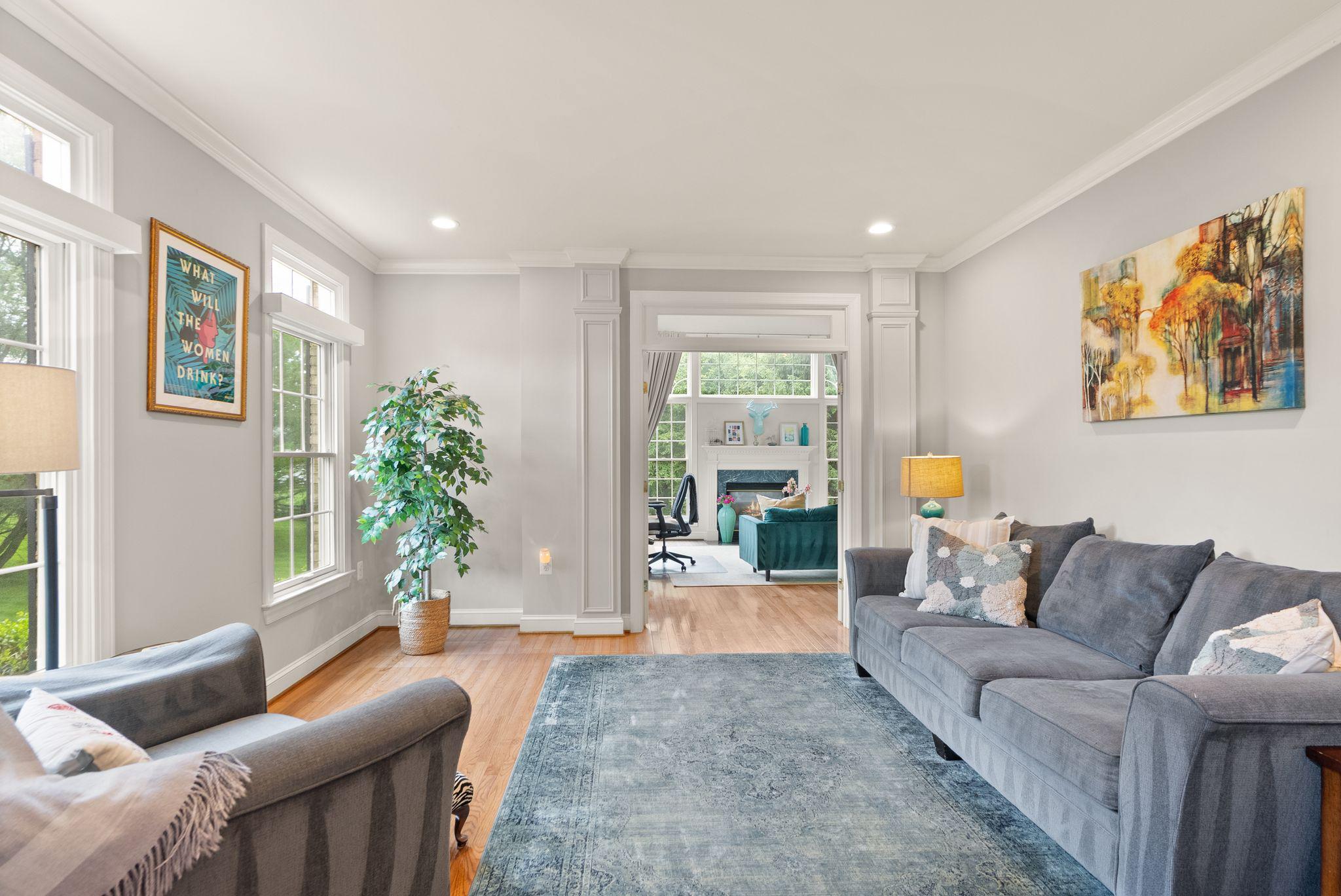 GOLDEN SPRINGS - Residential