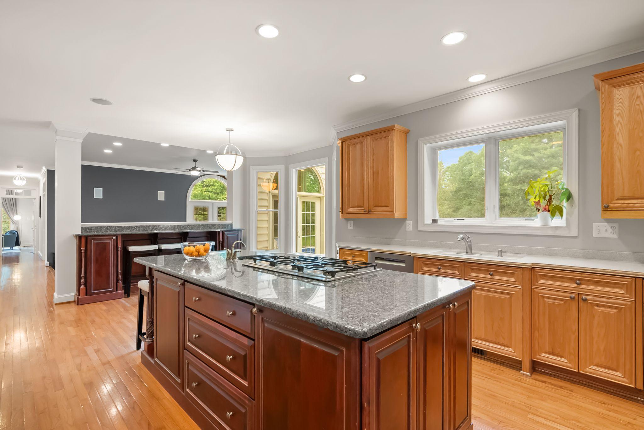 GOLDEN SPRINGS - Residential