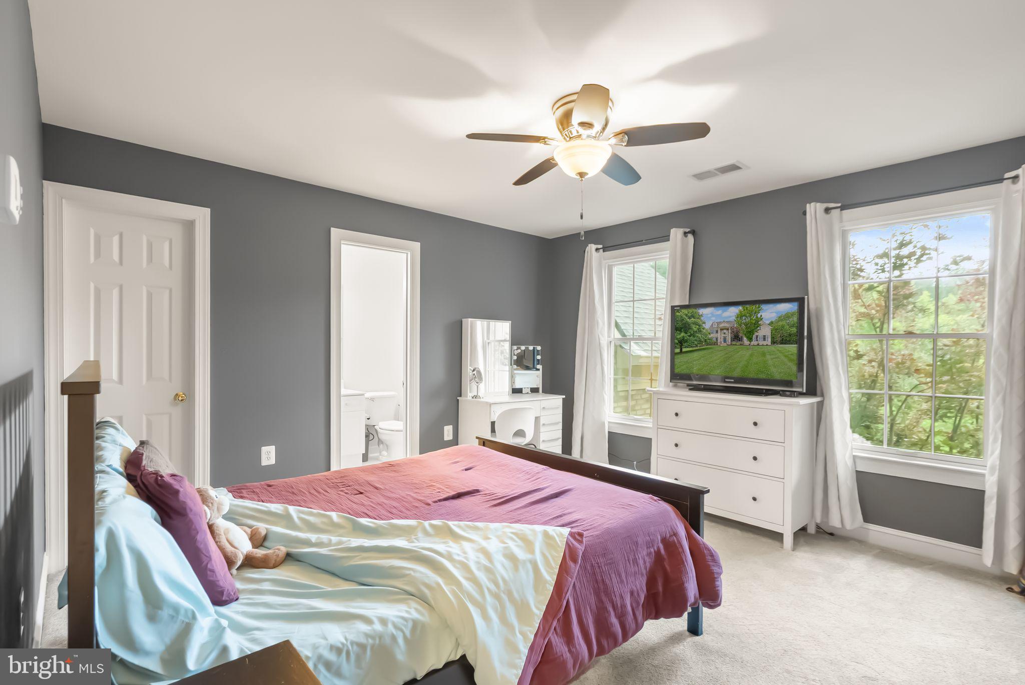 GOLDEN SPRINGS - Residential