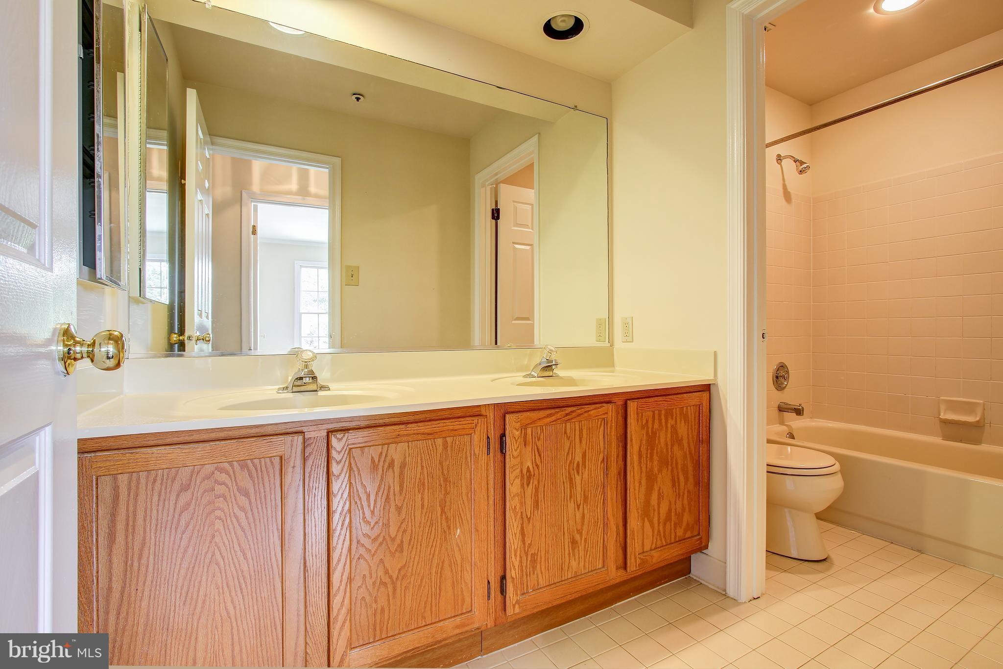 MONTPELIER HILLS- PLAT 1 - Residential