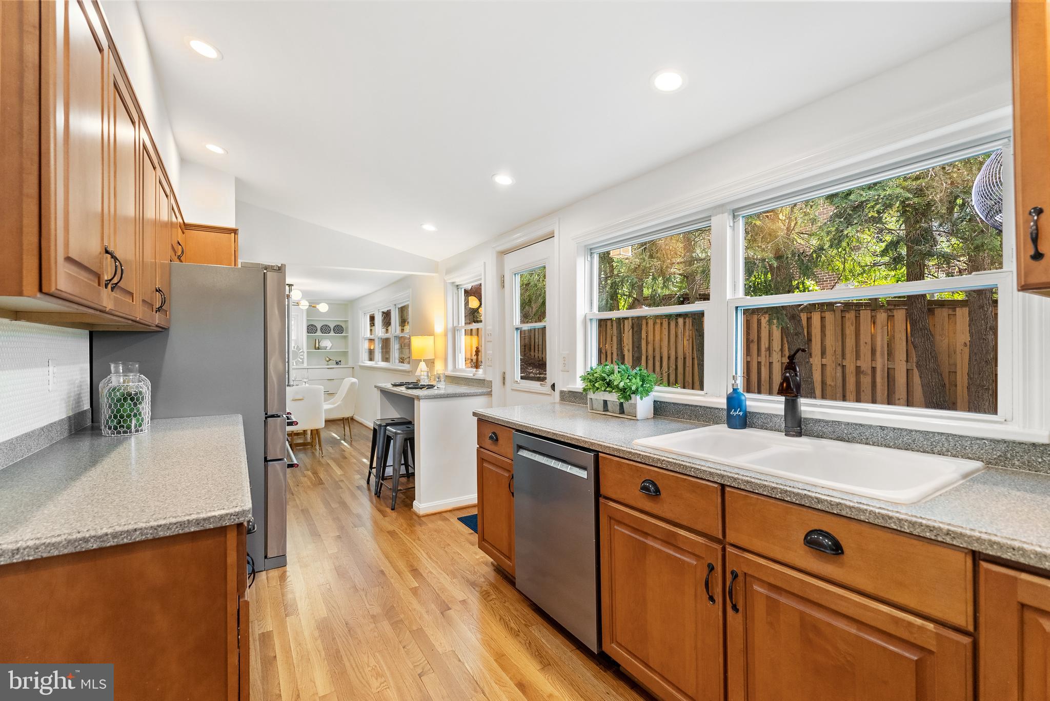 GLENMORE - Residential