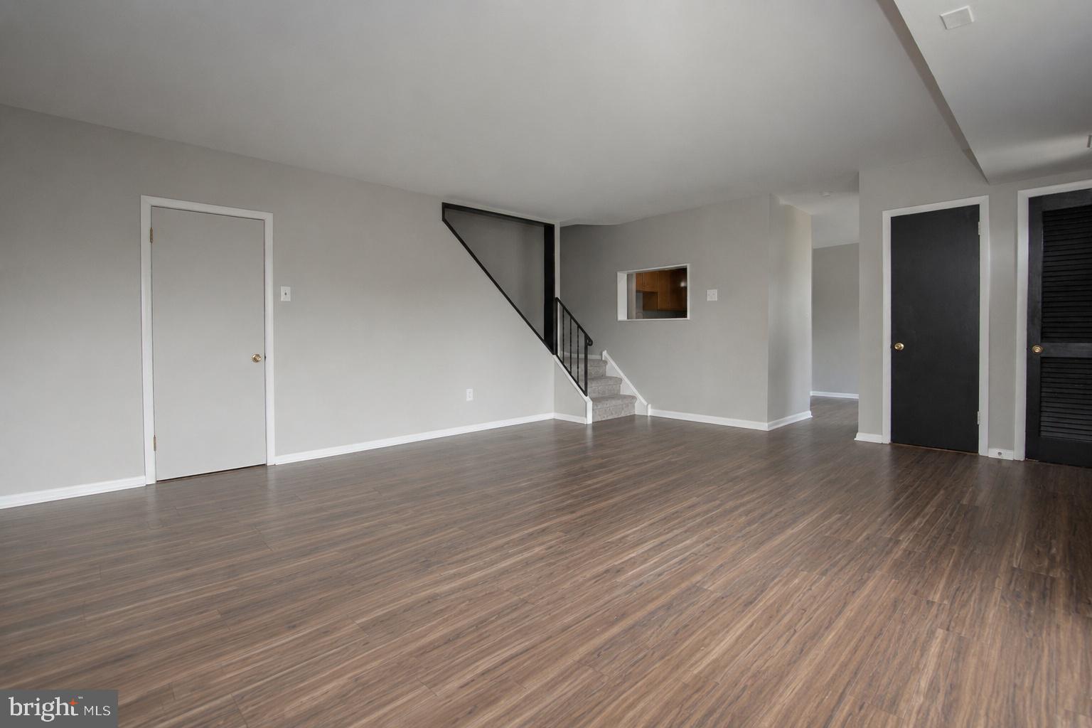 WESTTOWN MEWS - Residential