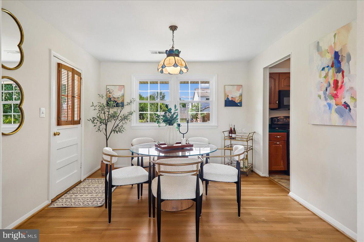 CALVERTON - Residential