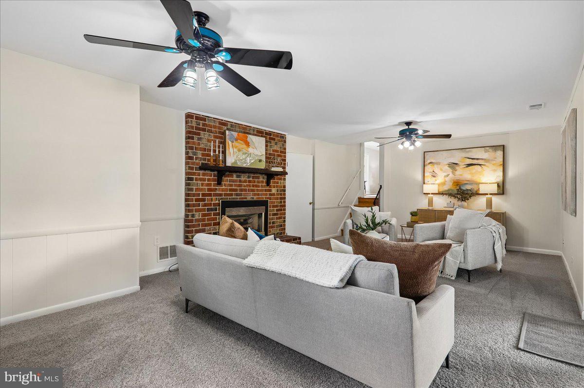 CALVERTON - Residential