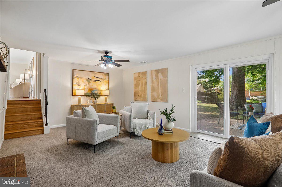 CALVERTON - Residential