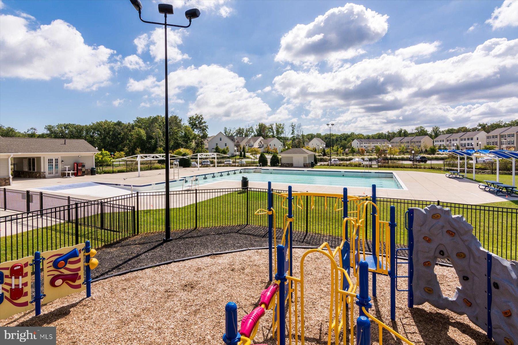 TANYARD SPRINGS - Residential