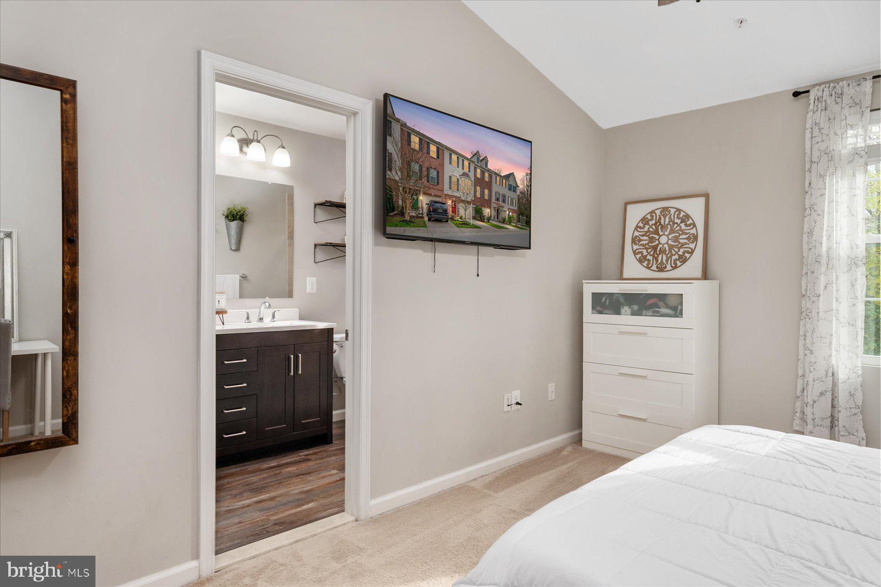 TANYARD SPRINGS - Residential