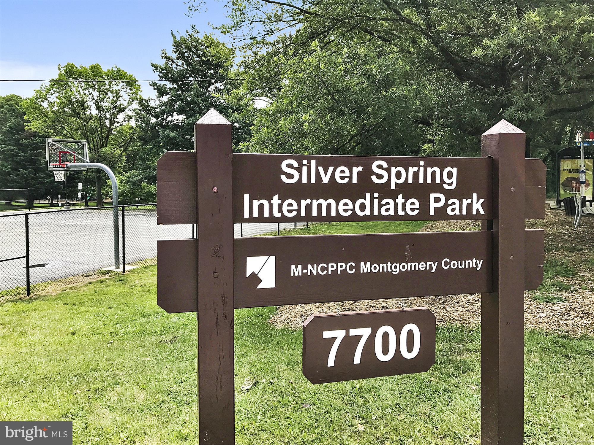 ROCK CREEK VILLAGE CONDOMINIUMS - Residential