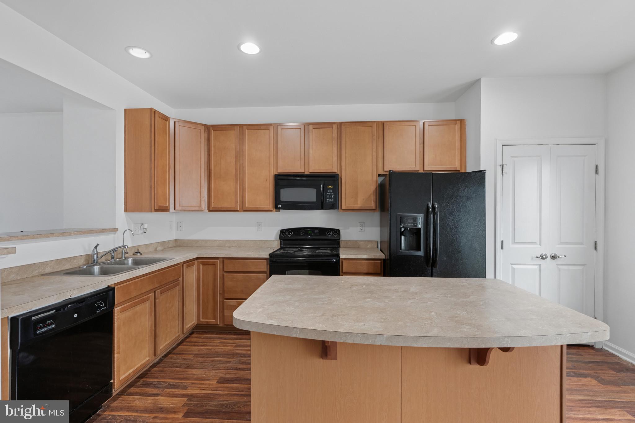 EDEN HILL - Residential