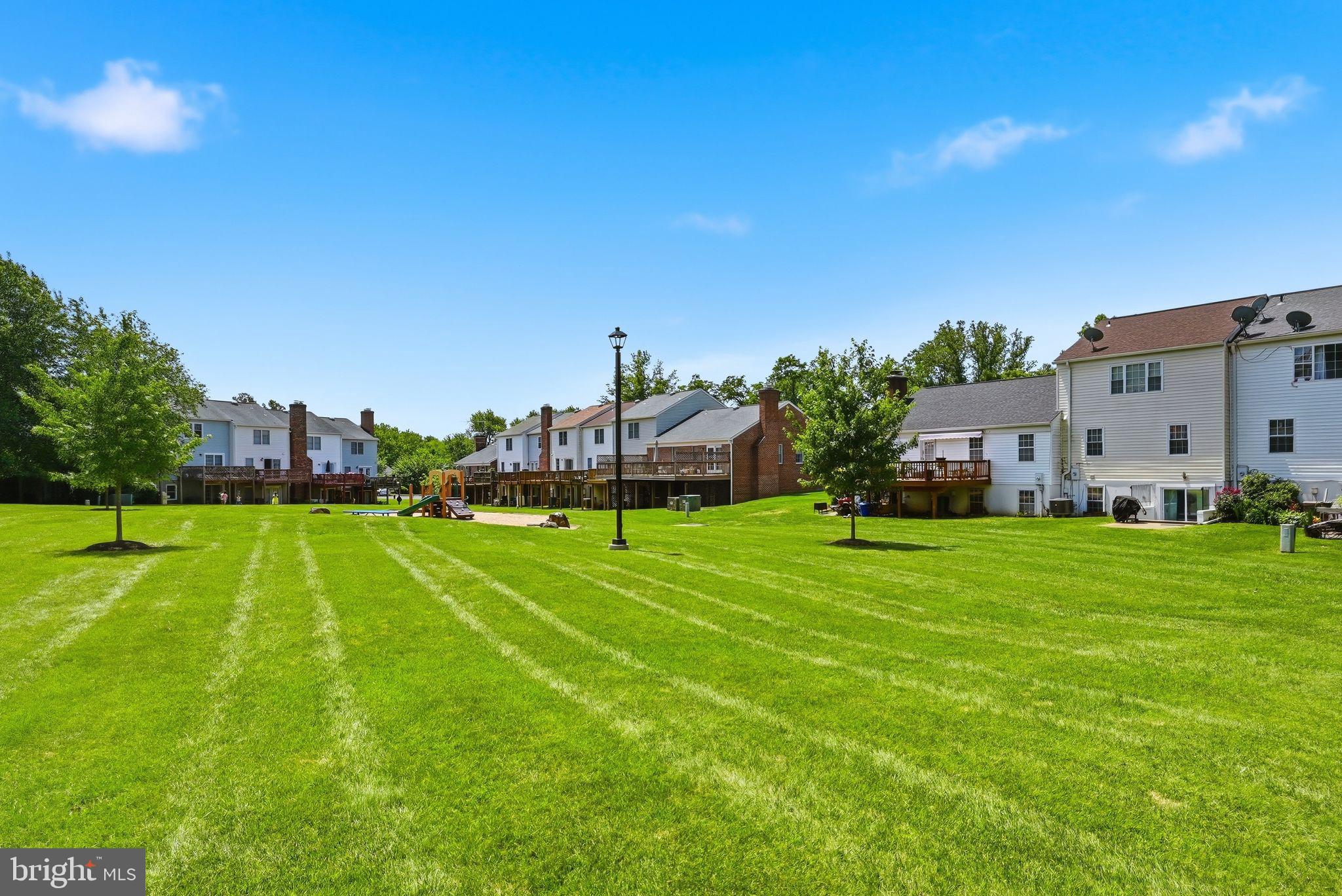 LEEDS SQUARE - Residential