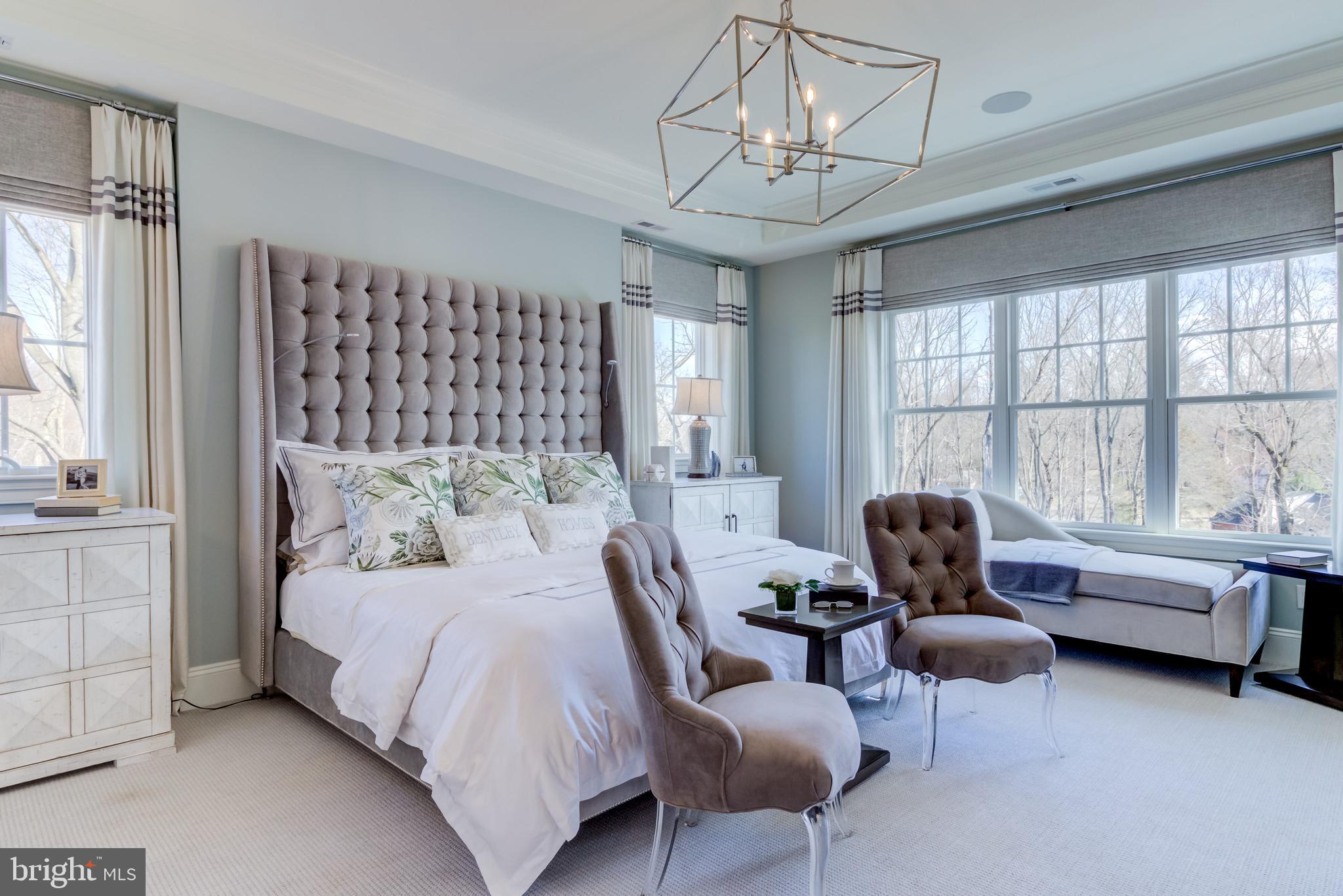 TIBURON - Residential