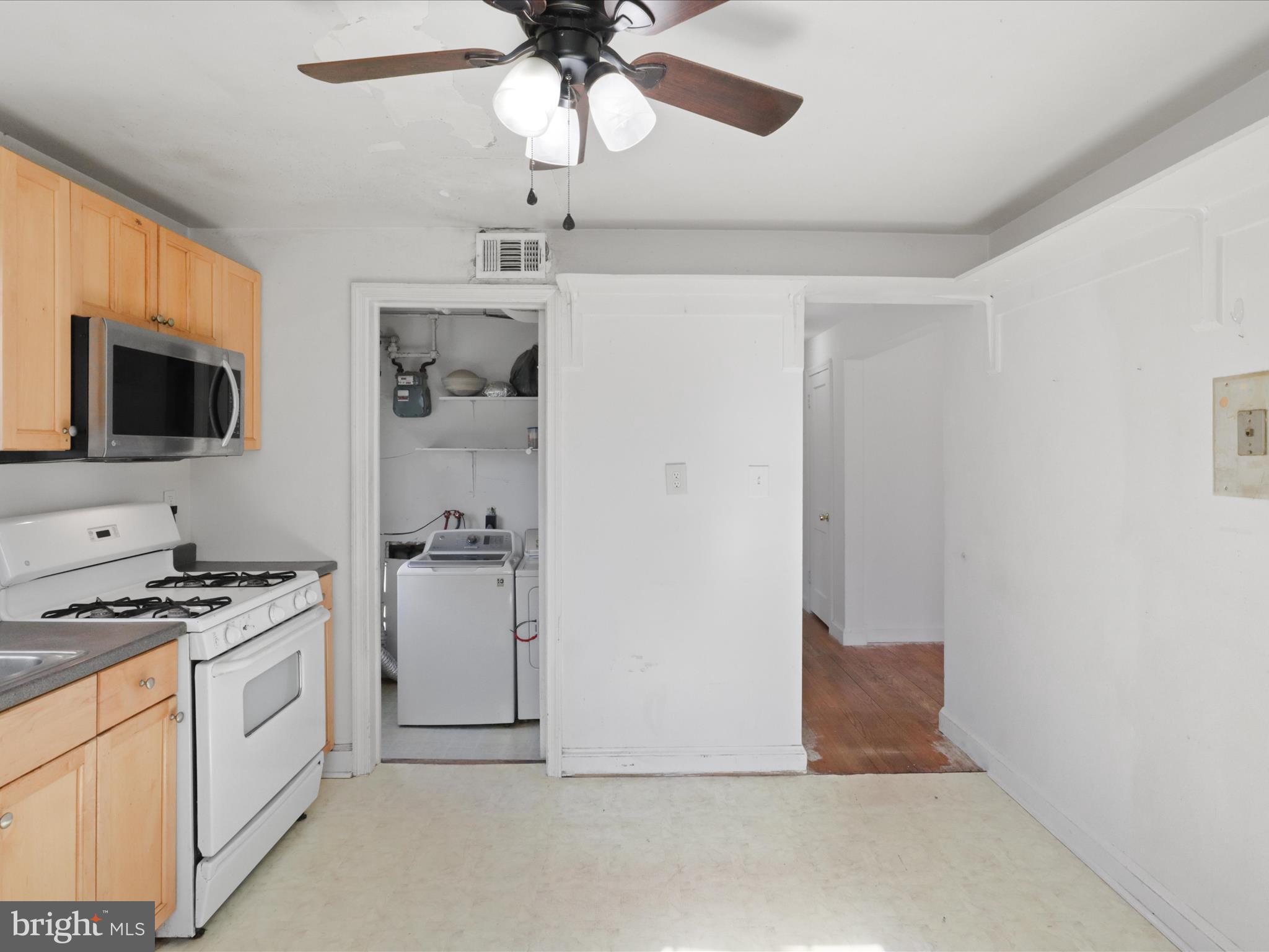 MASON TERRACE - Residential