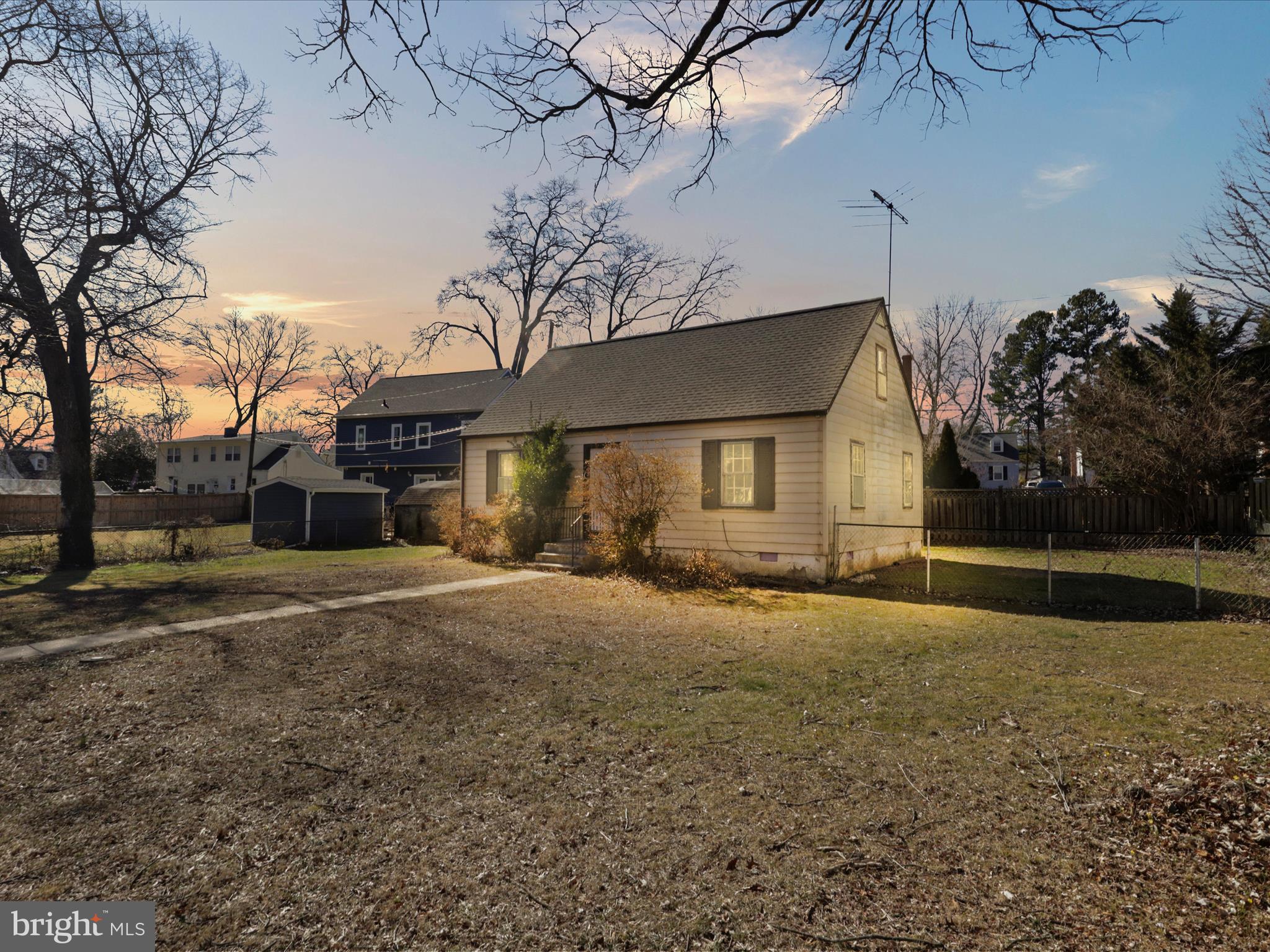 MASON TERRACE - Residential