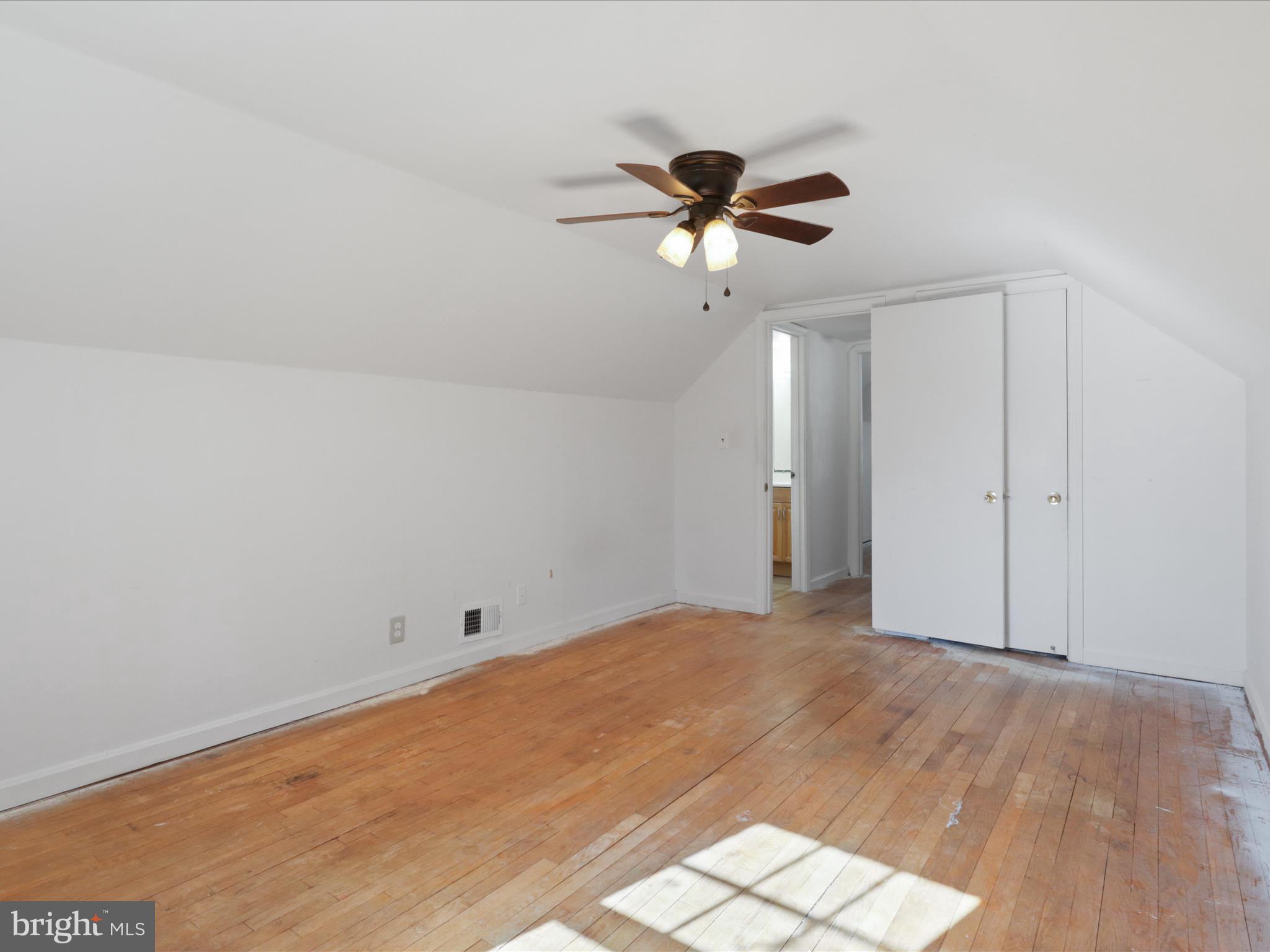 MASON TERRACE - Residential