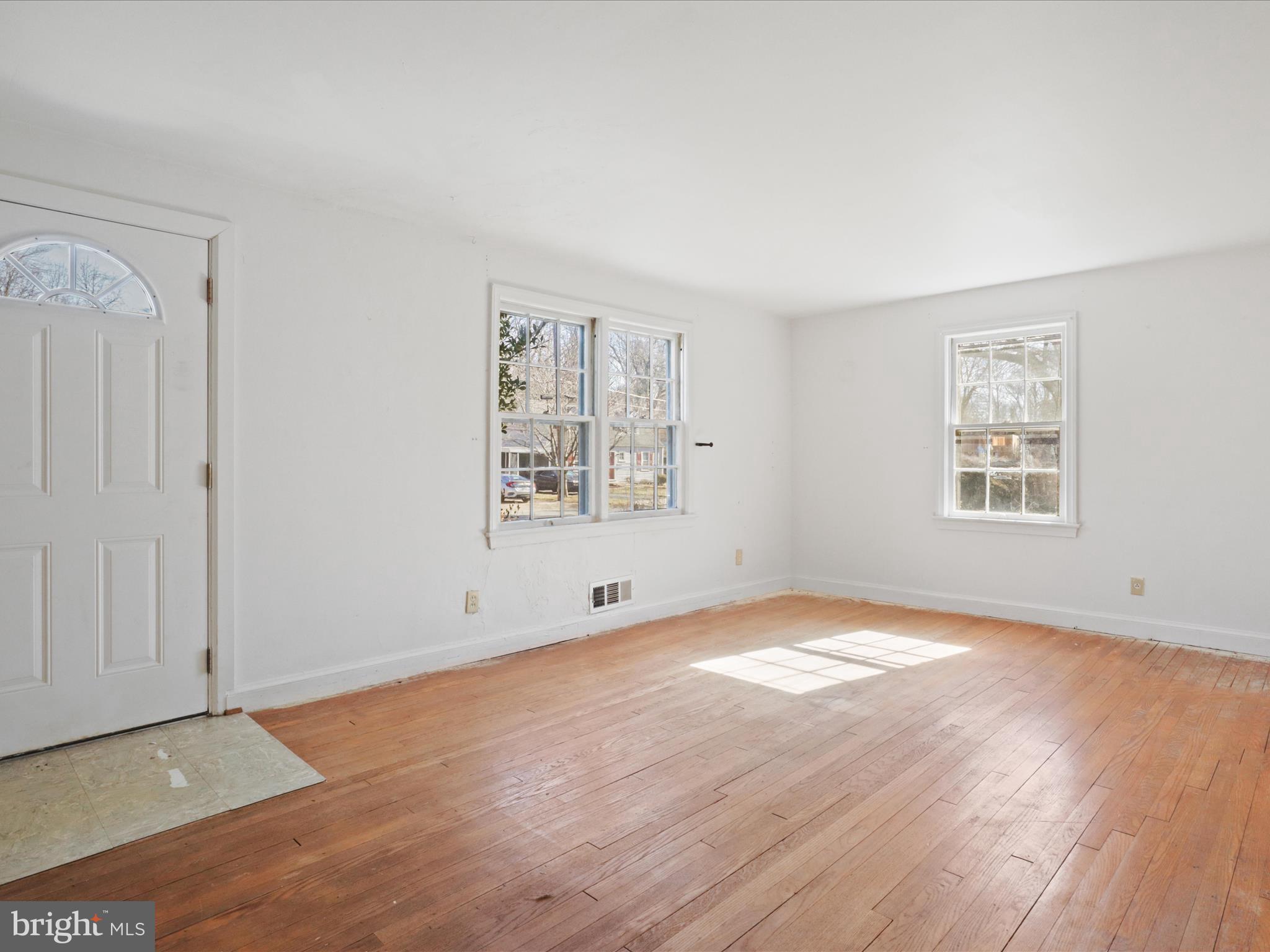 MASON TERRACE - Residential