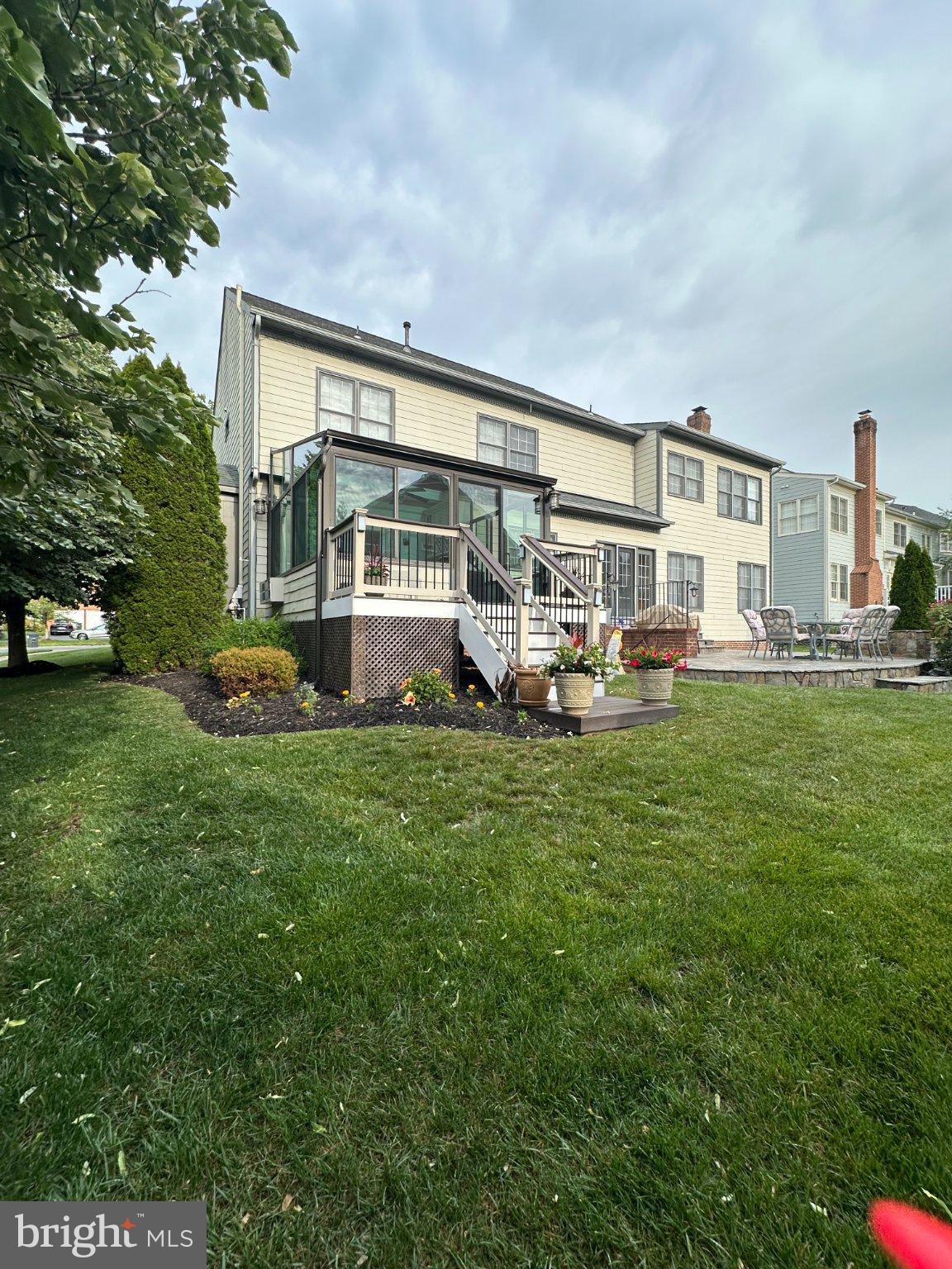 RIVER FALLS - Residential