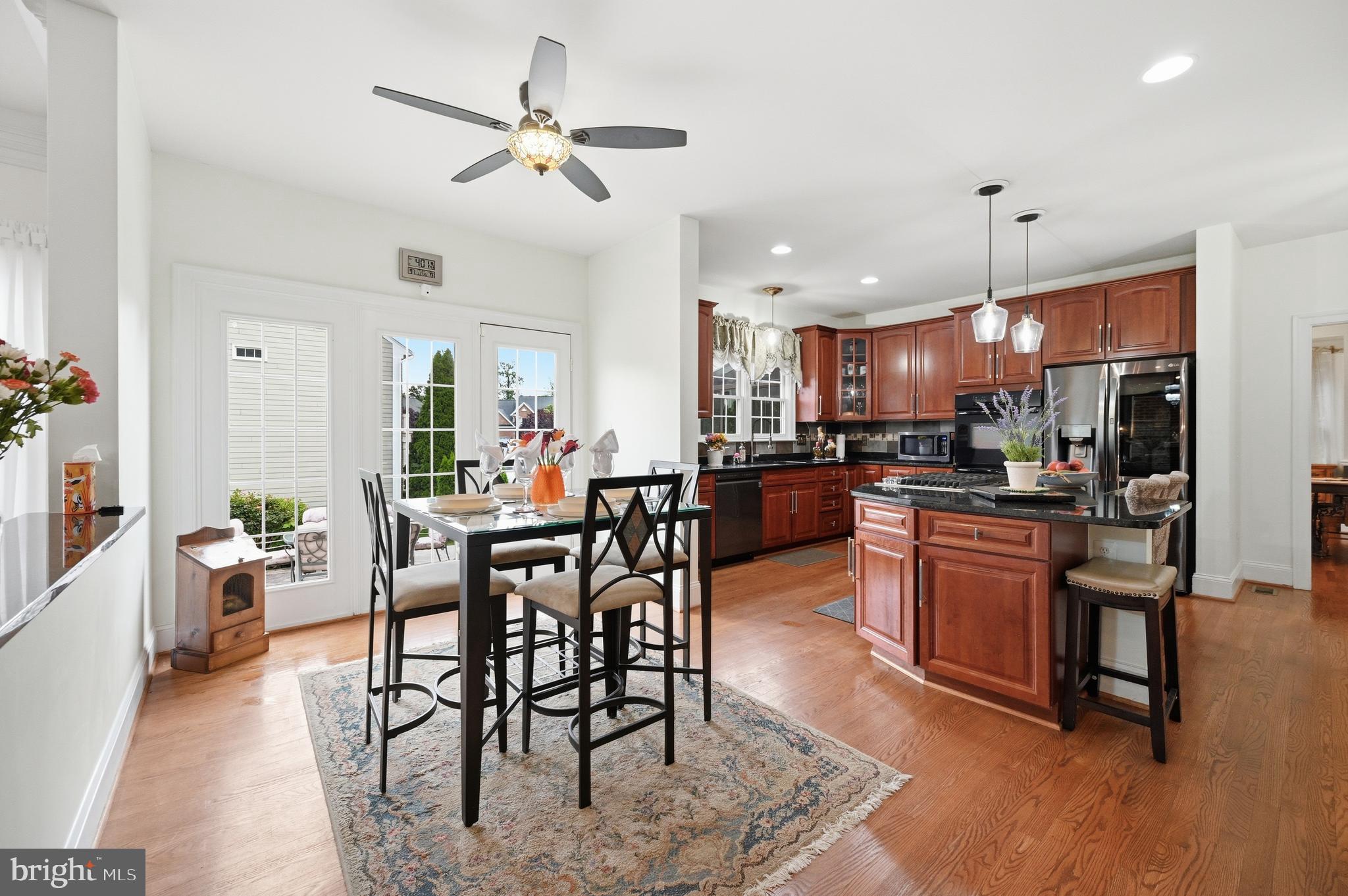 RIVER FALLS - Residential