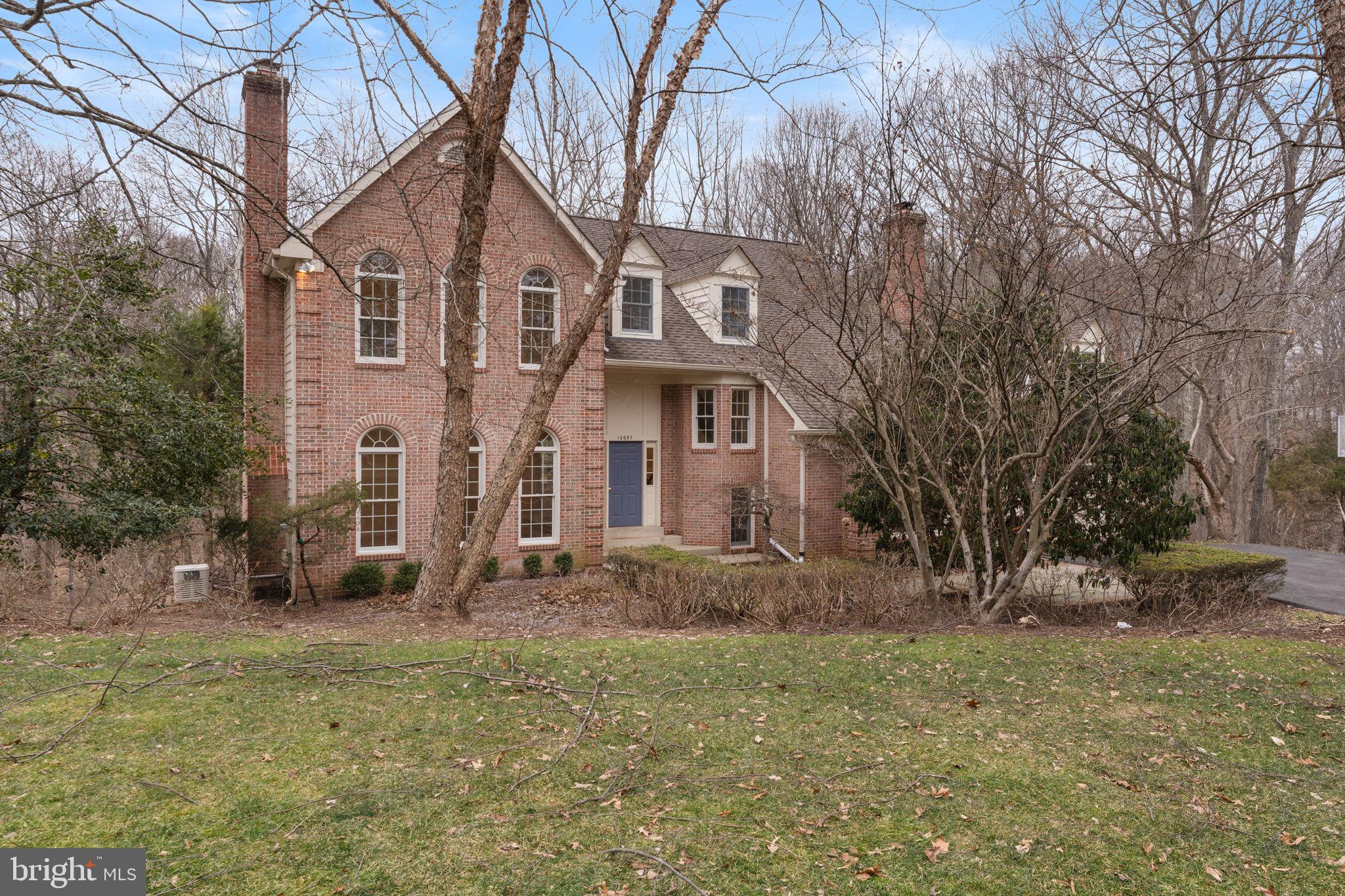OAKTON MILL ESTATES - Residential