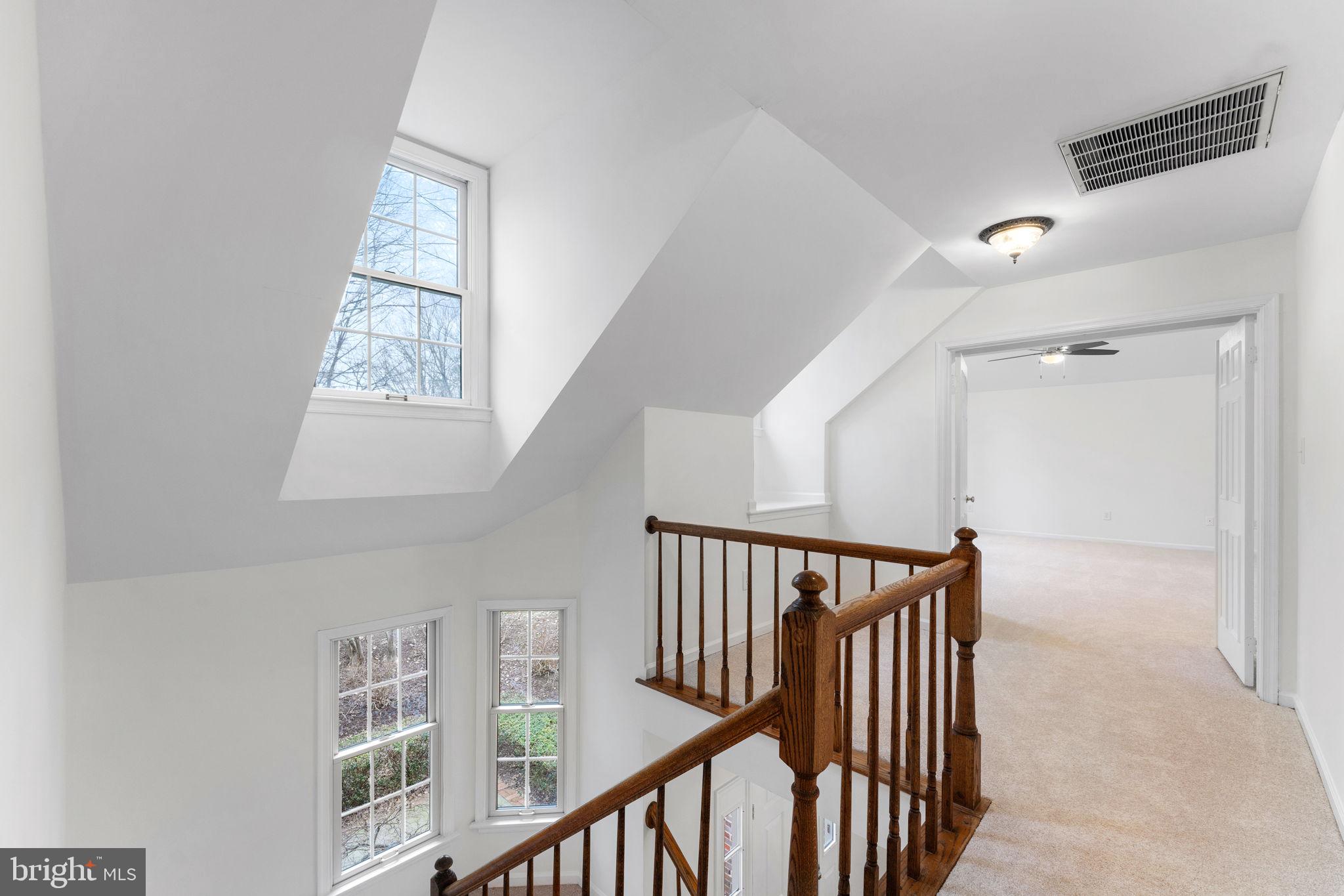 OAKTON MILL ESTATES - Residential