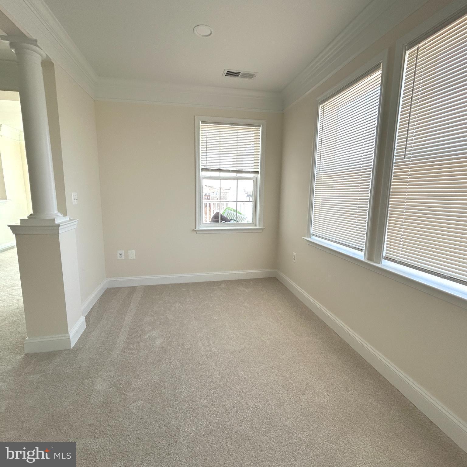 KING FARM - Residential Lease