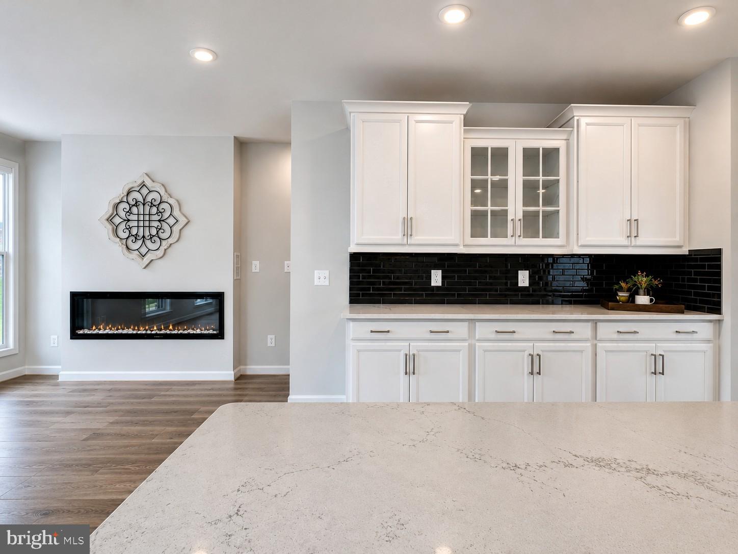ENCLAVE AT FAIR LAKES - Residential