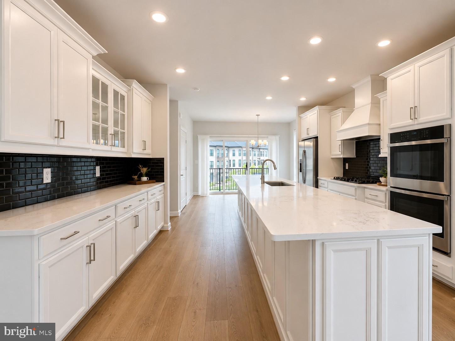 ENCLAVE AT FAIR LAKES - Residential