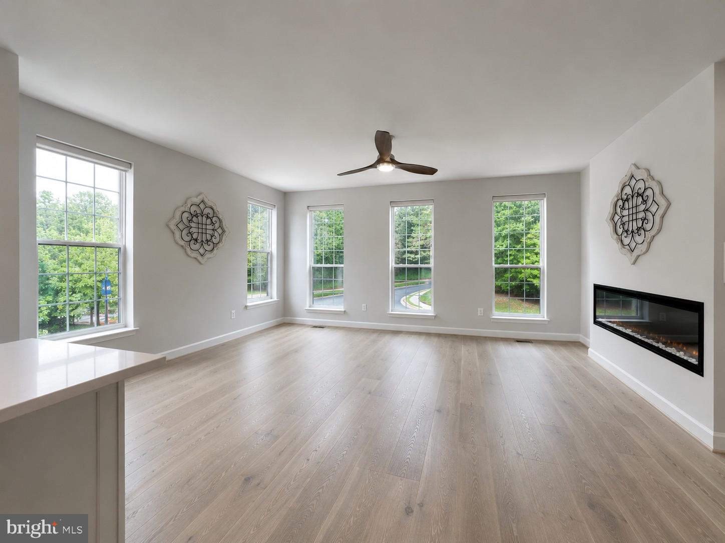 ENCLAVE AT FAIR LAKES - Residential