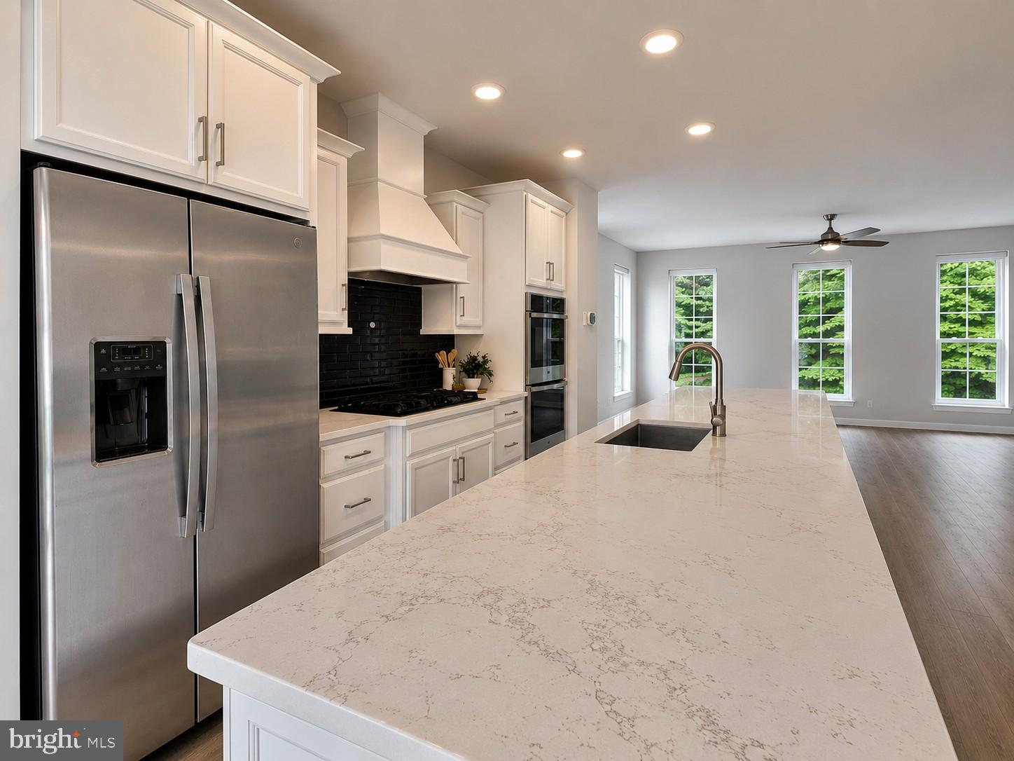 ENCLAVE AT FAIR LAKES - Residential