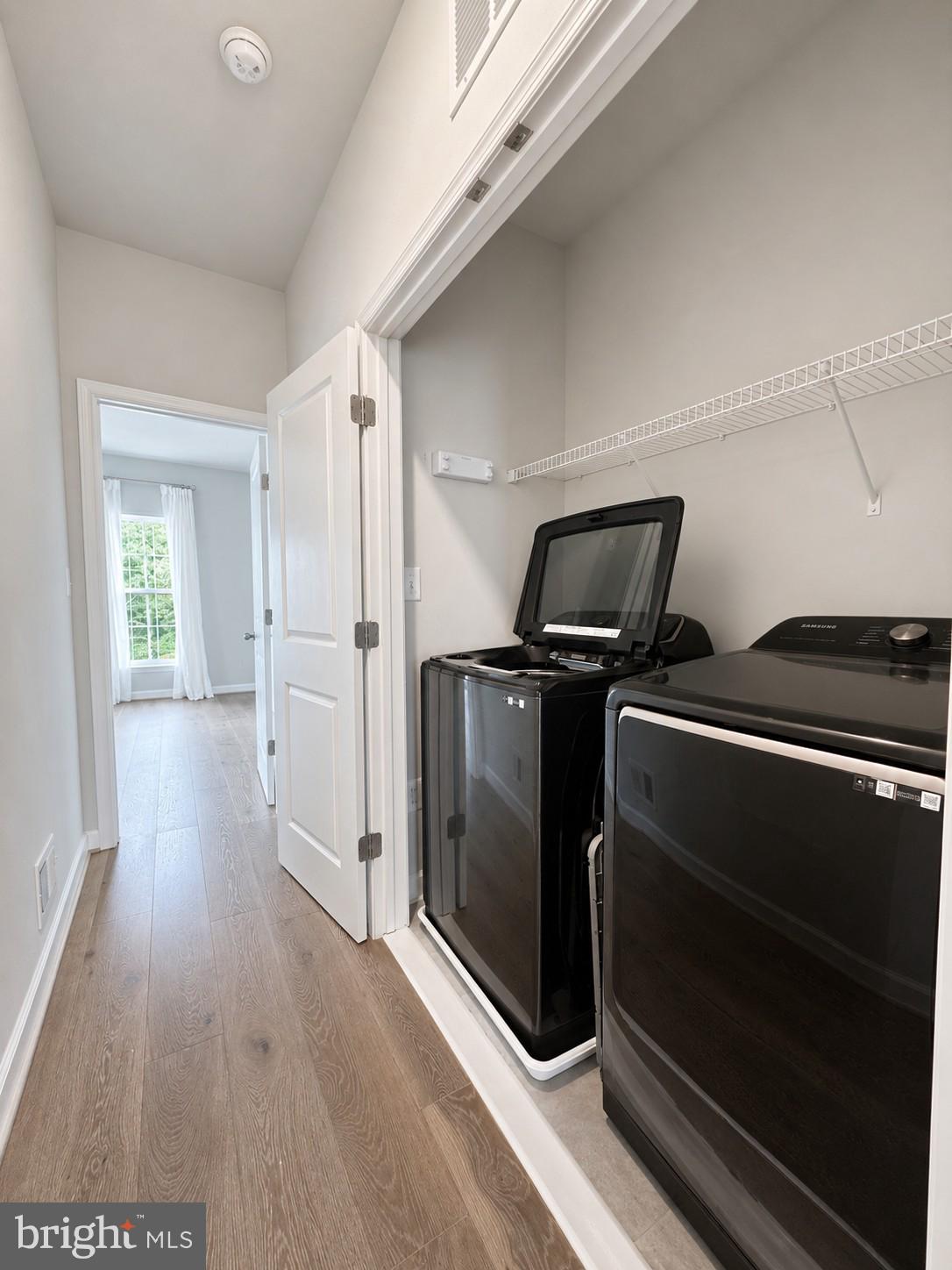 ENCLAVE AT FAIR LAKES - Residential