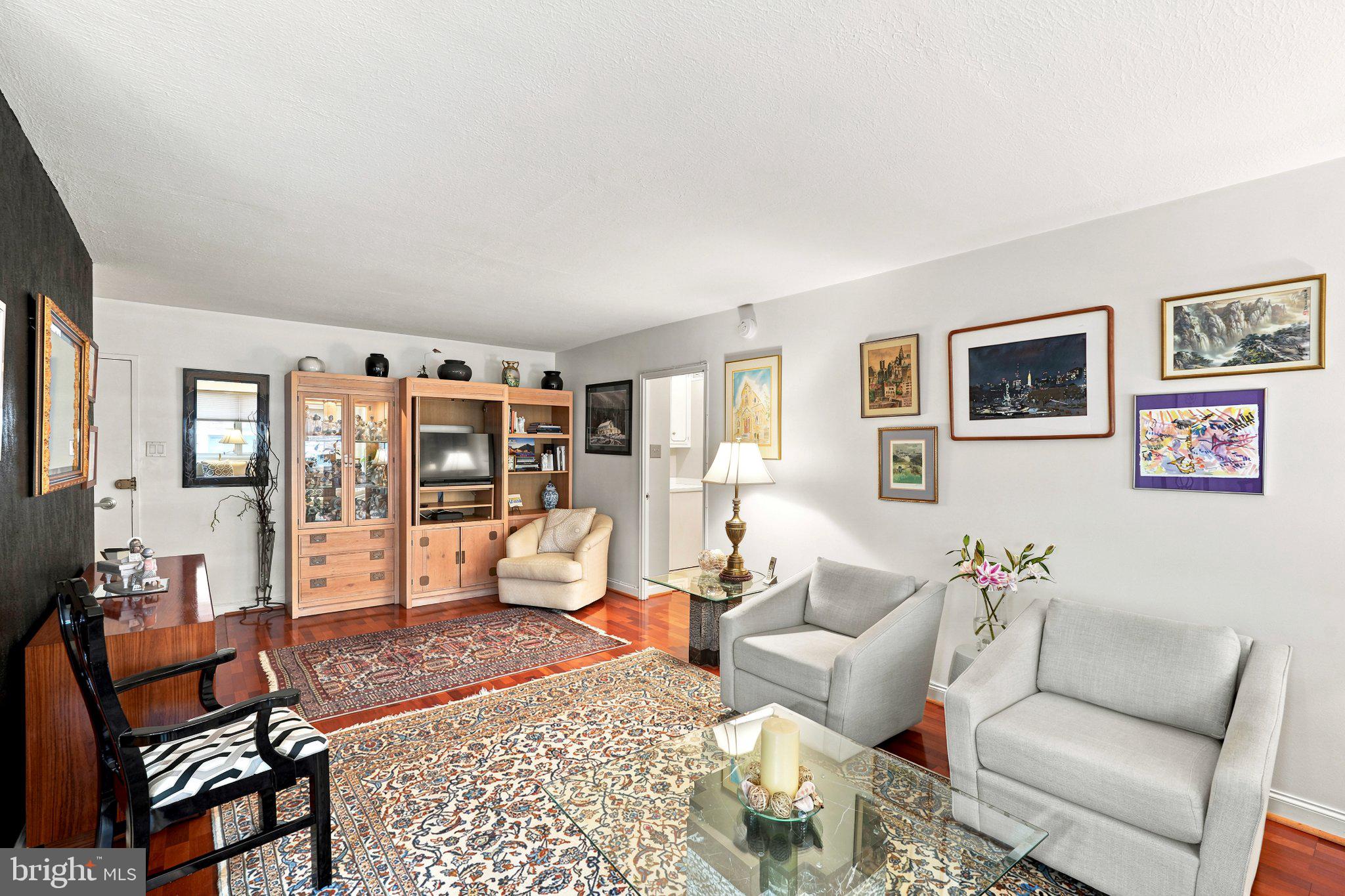 RITTENHOUSE SQUARE - Residential