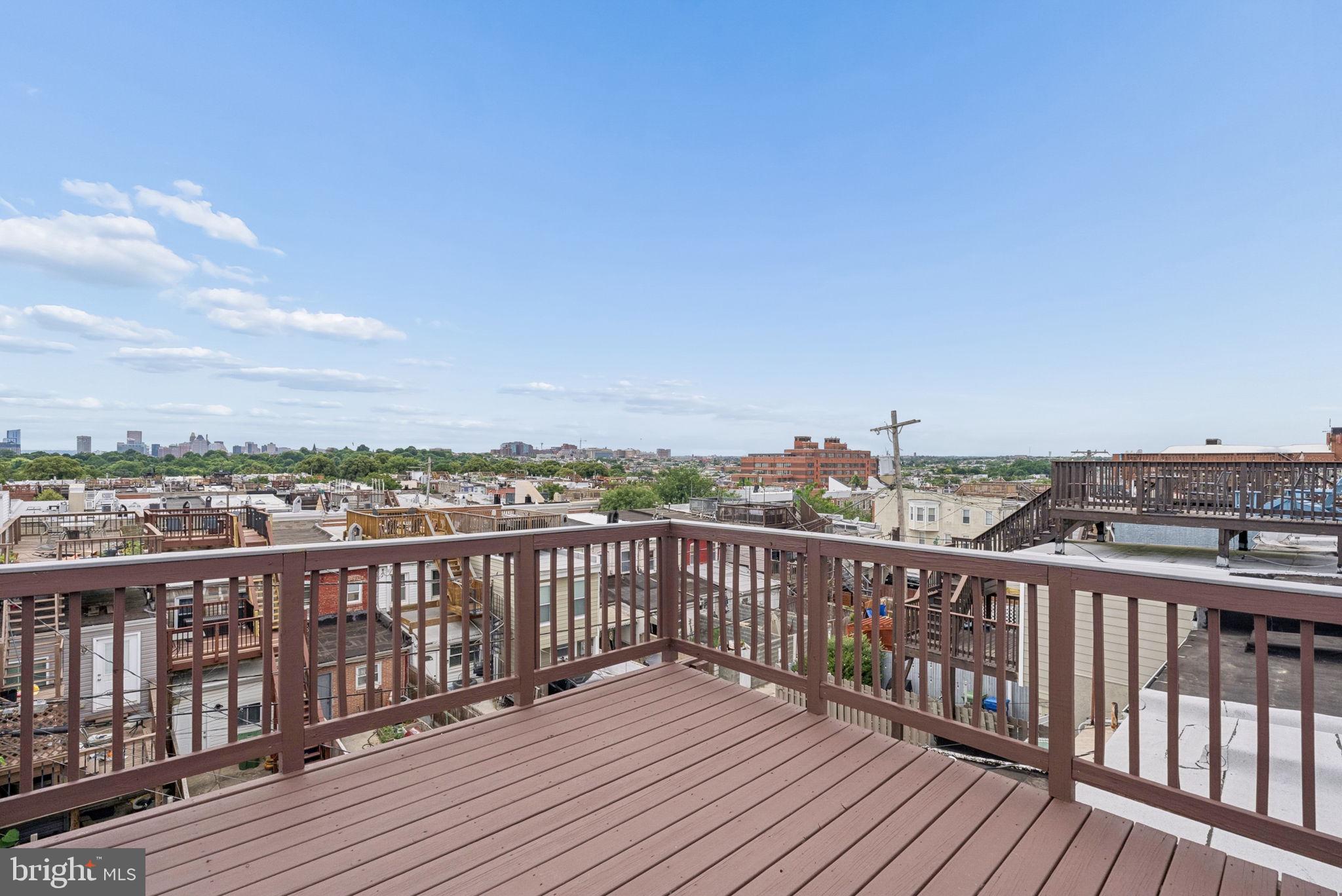 HIGHLANDTOWN - Residential