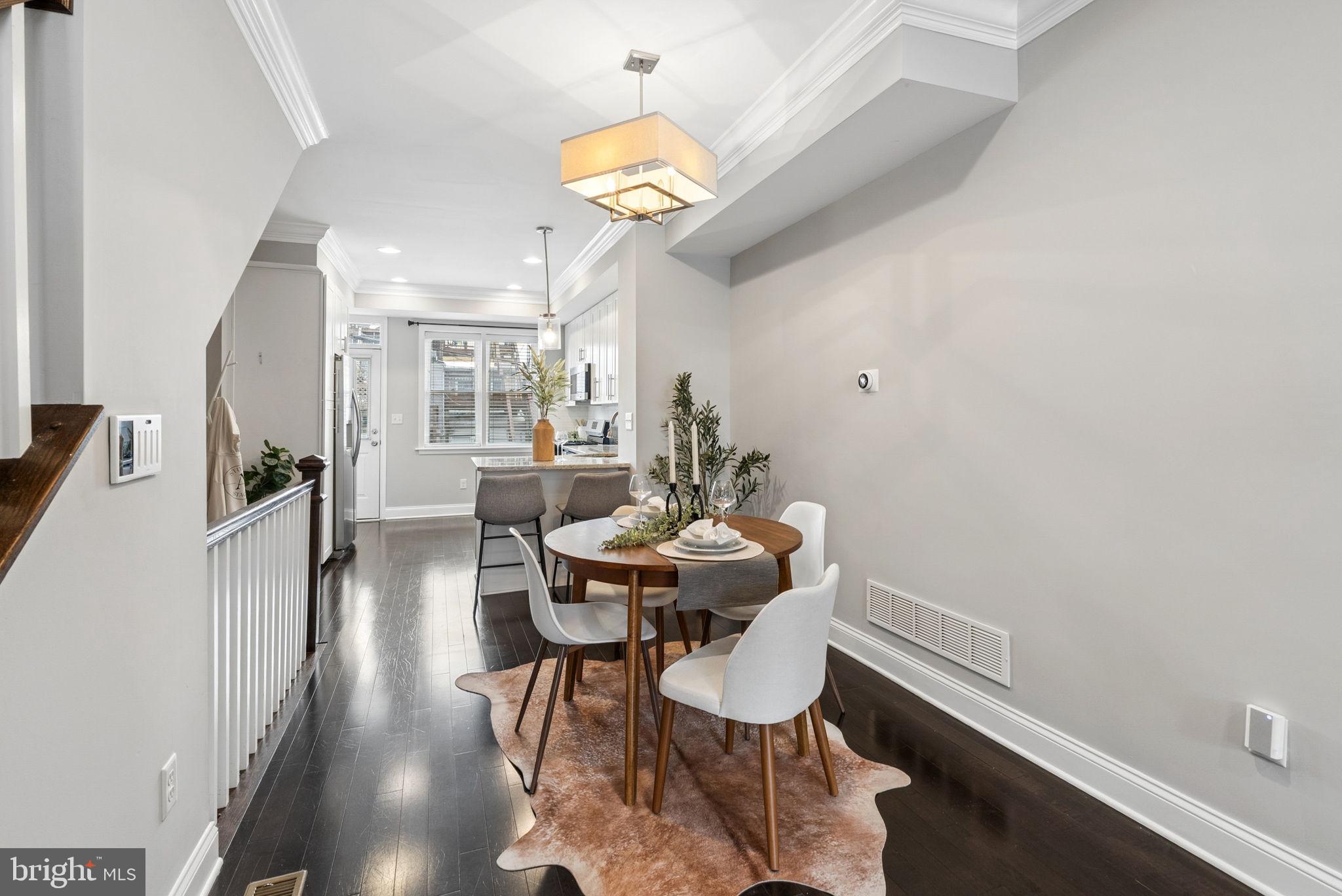 HIGHLANDTOWN - Residential