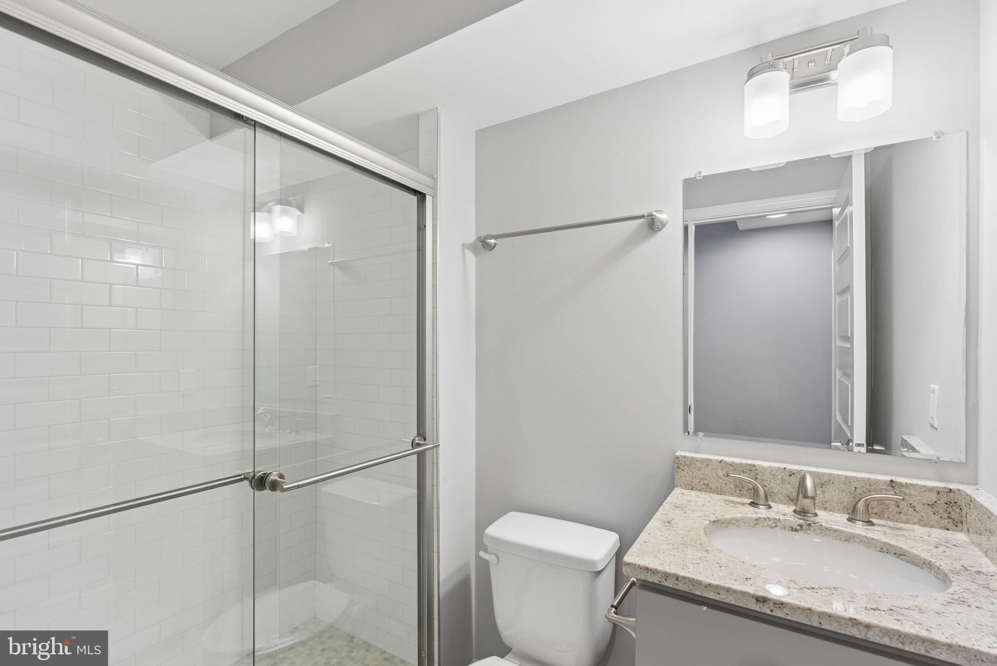 HIGHLANDTOWN - Residential