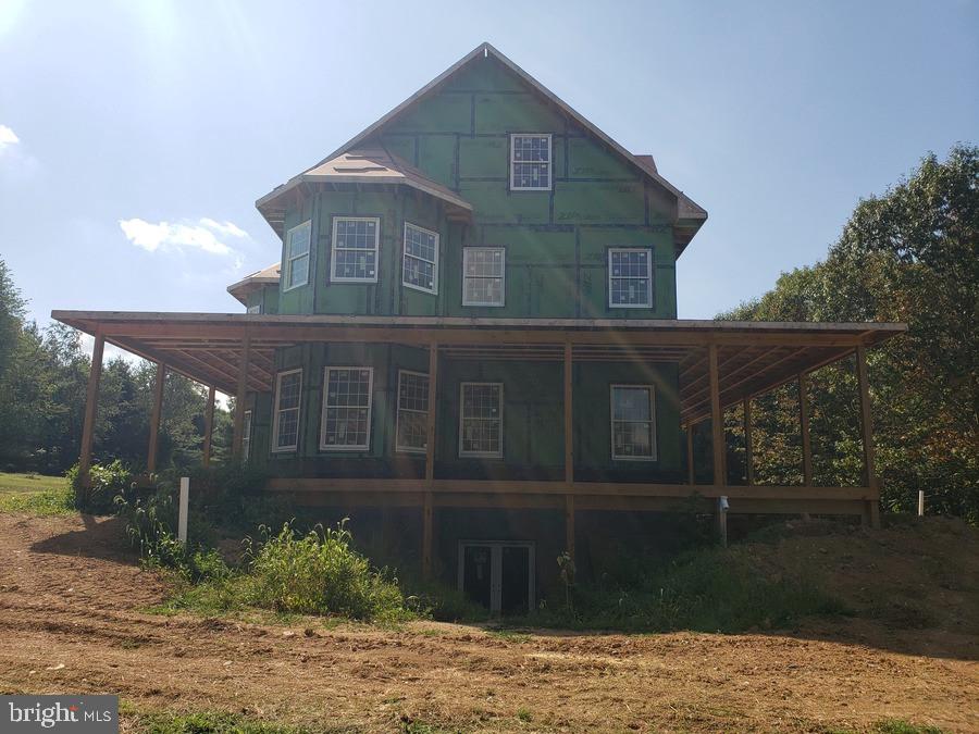 HARLESS MANOR - Residential