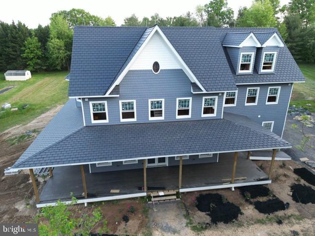 HARLESS MANOR - Residential