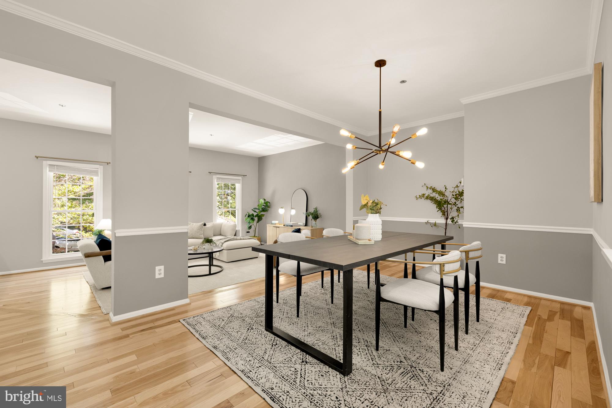WOODSIDE - Residential