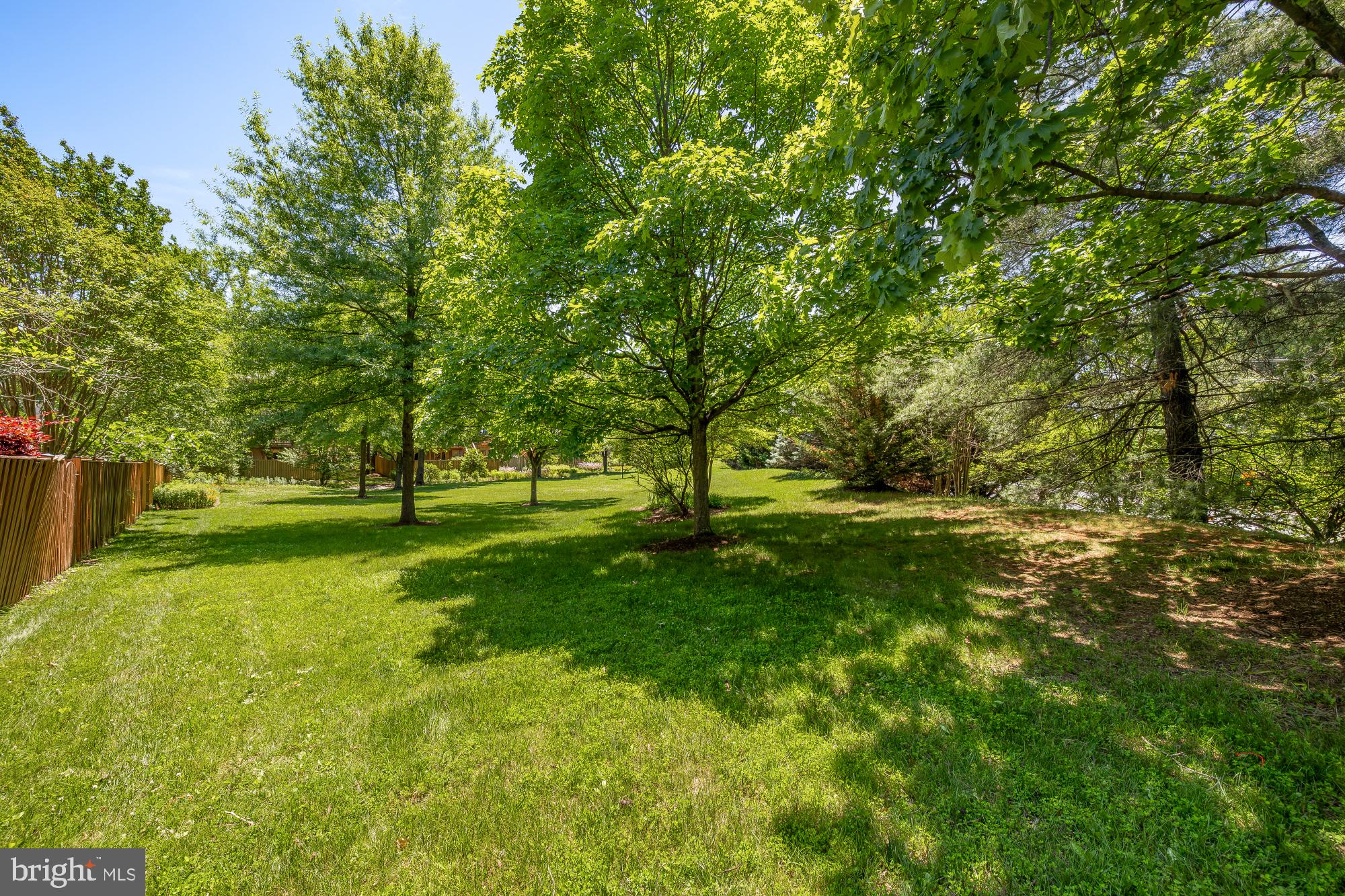 WOODSIDE - Residential