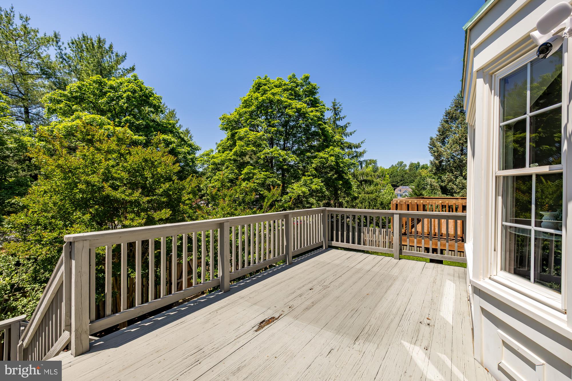 WOODSIDE - Residential