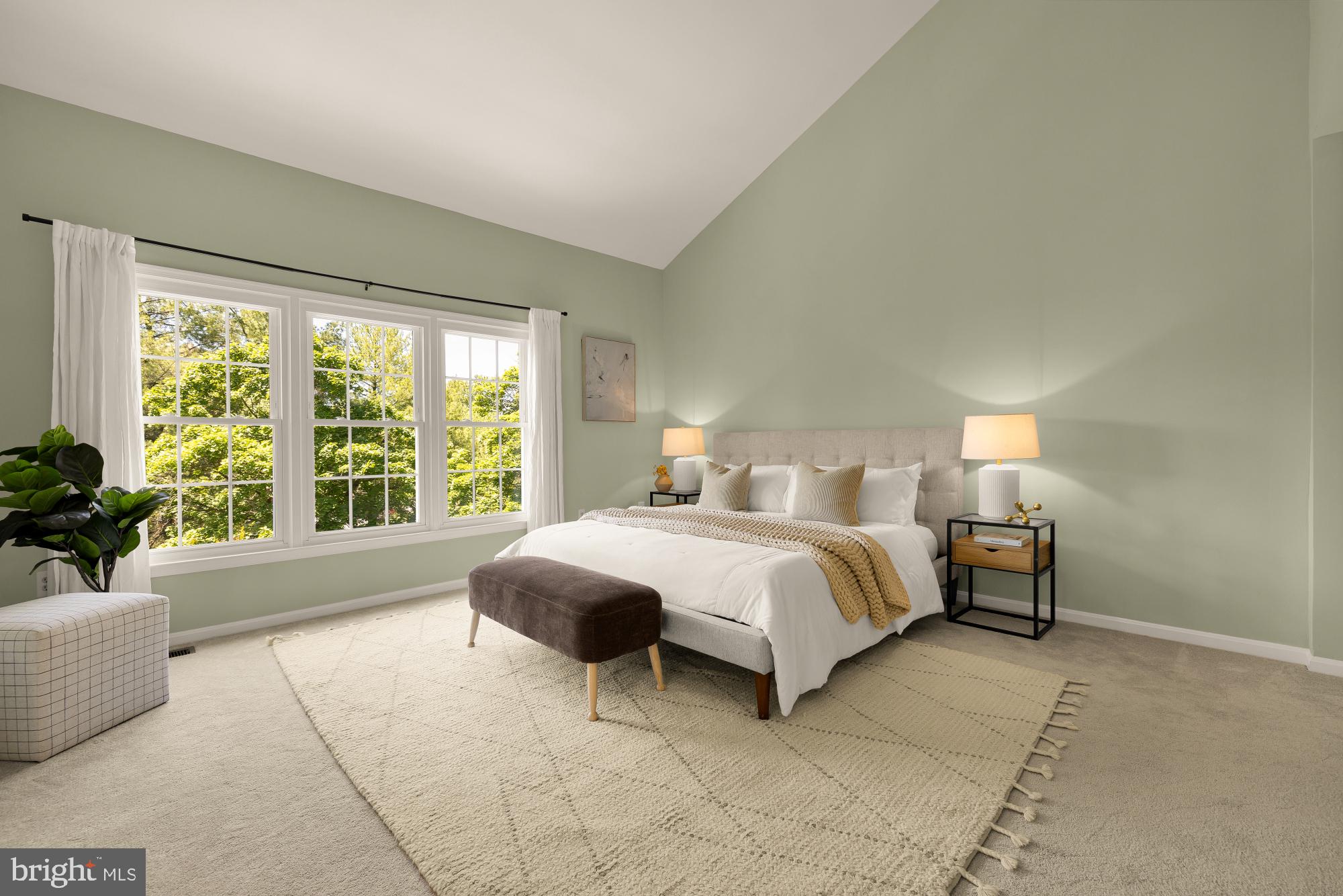 WOODSIDE - Residential