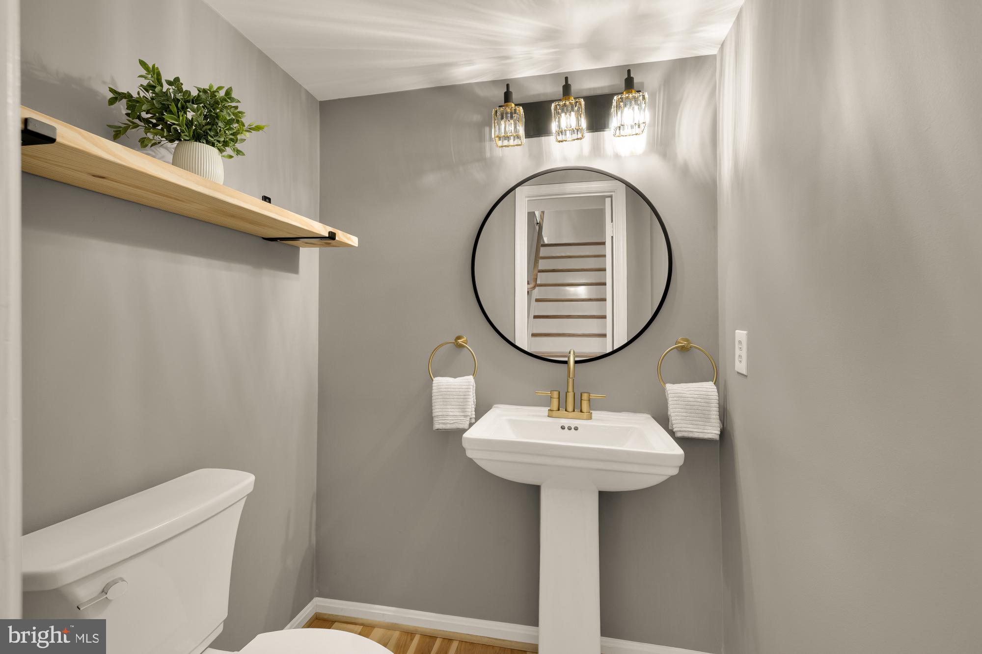 WOODSIDE - Residential