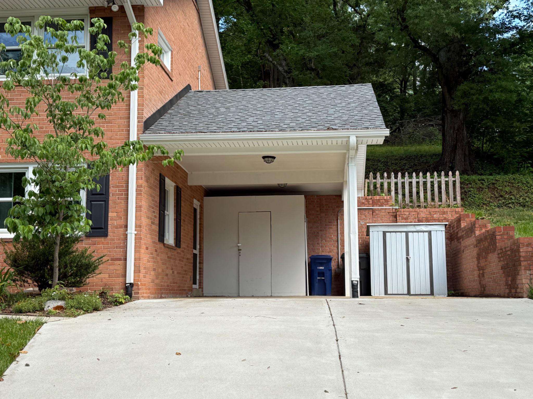 HOLLINDALE - Residential