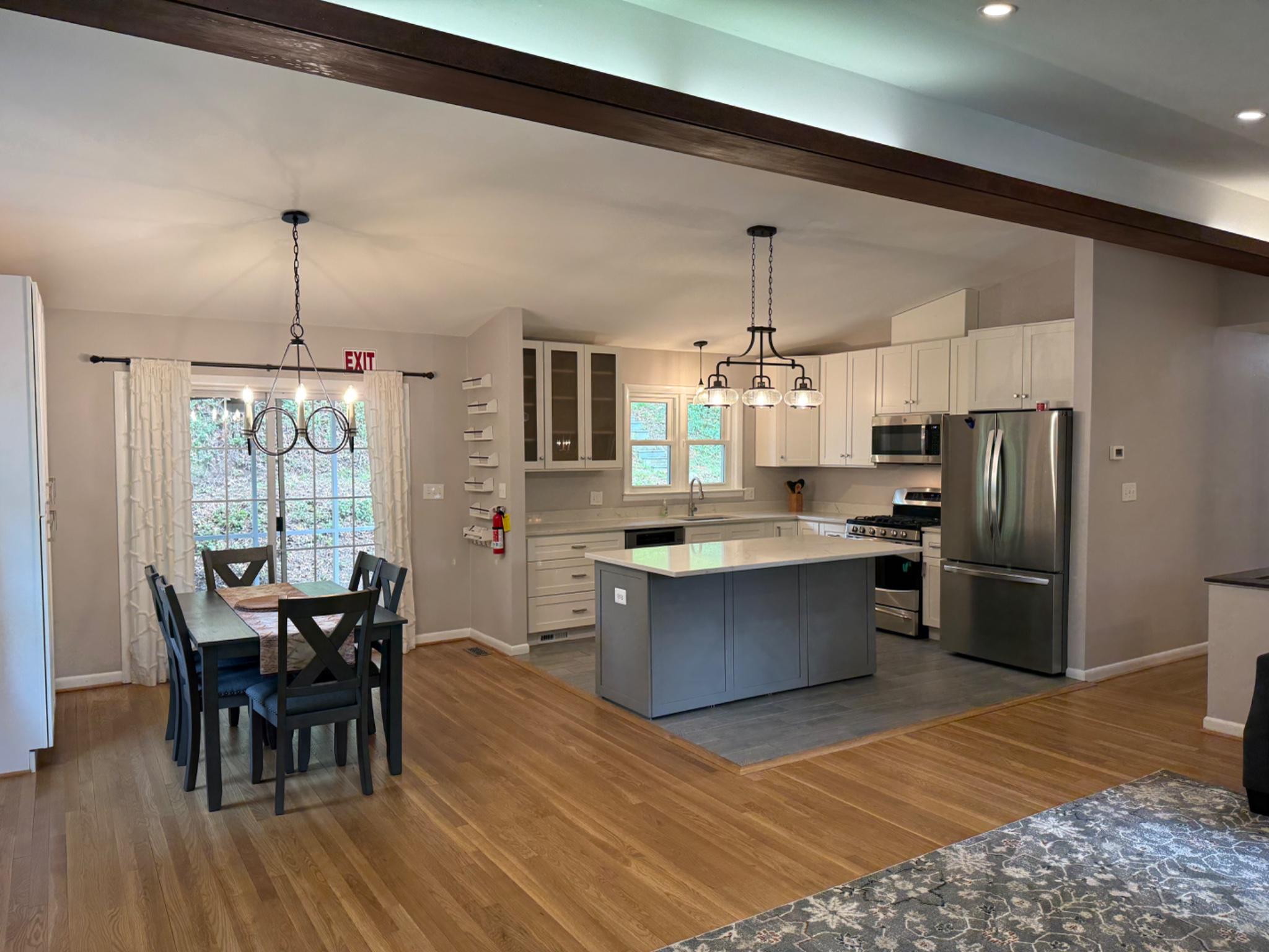 HOLLINDALE - Residential
