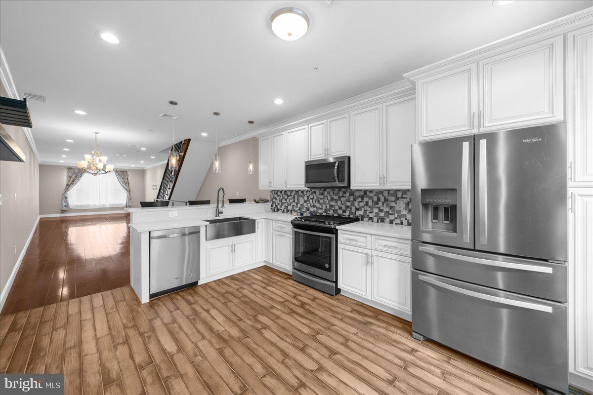PASSYUNK SQUARE - Residential